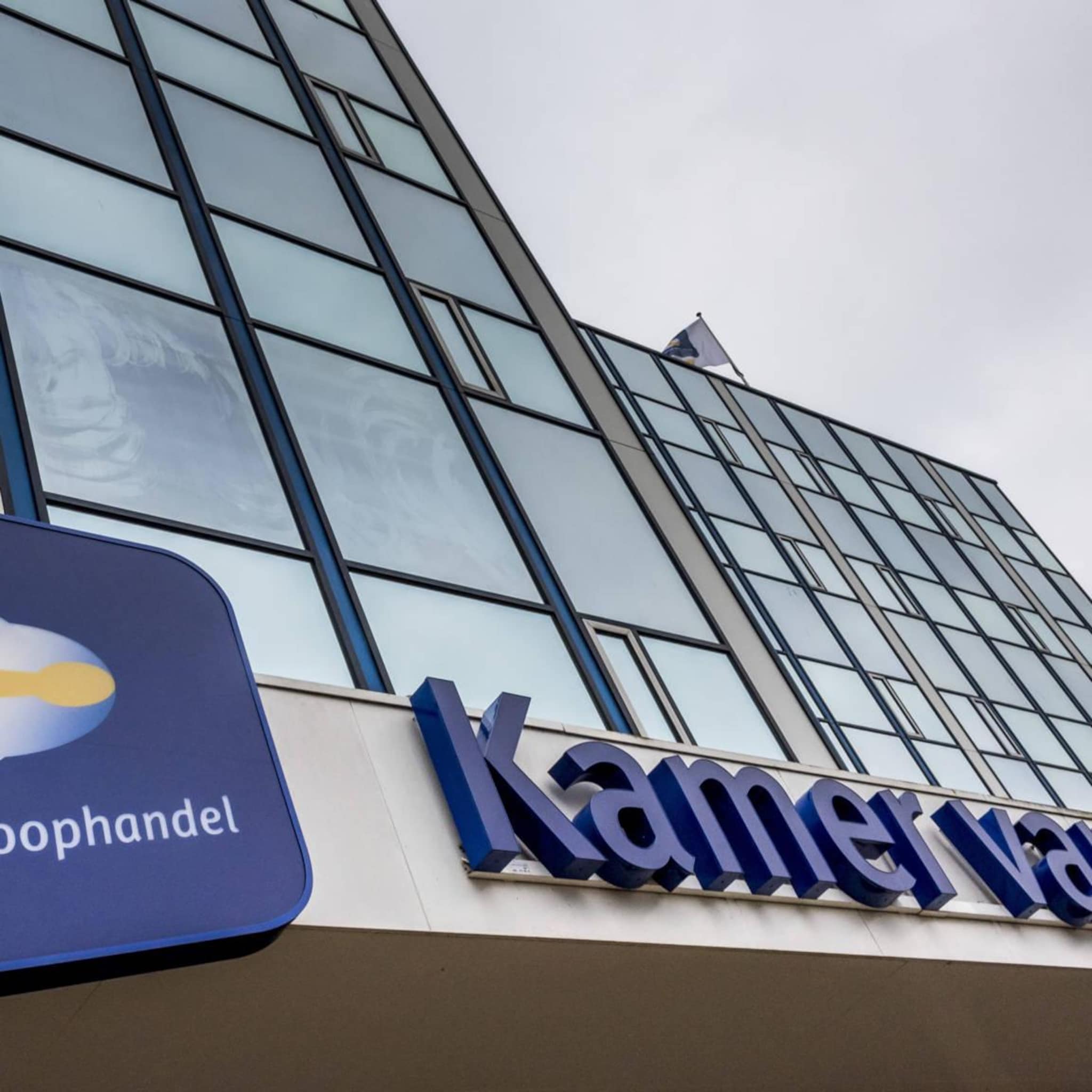 schijnzelfstandigheid kvk zzp bv bescherming risico wet dba