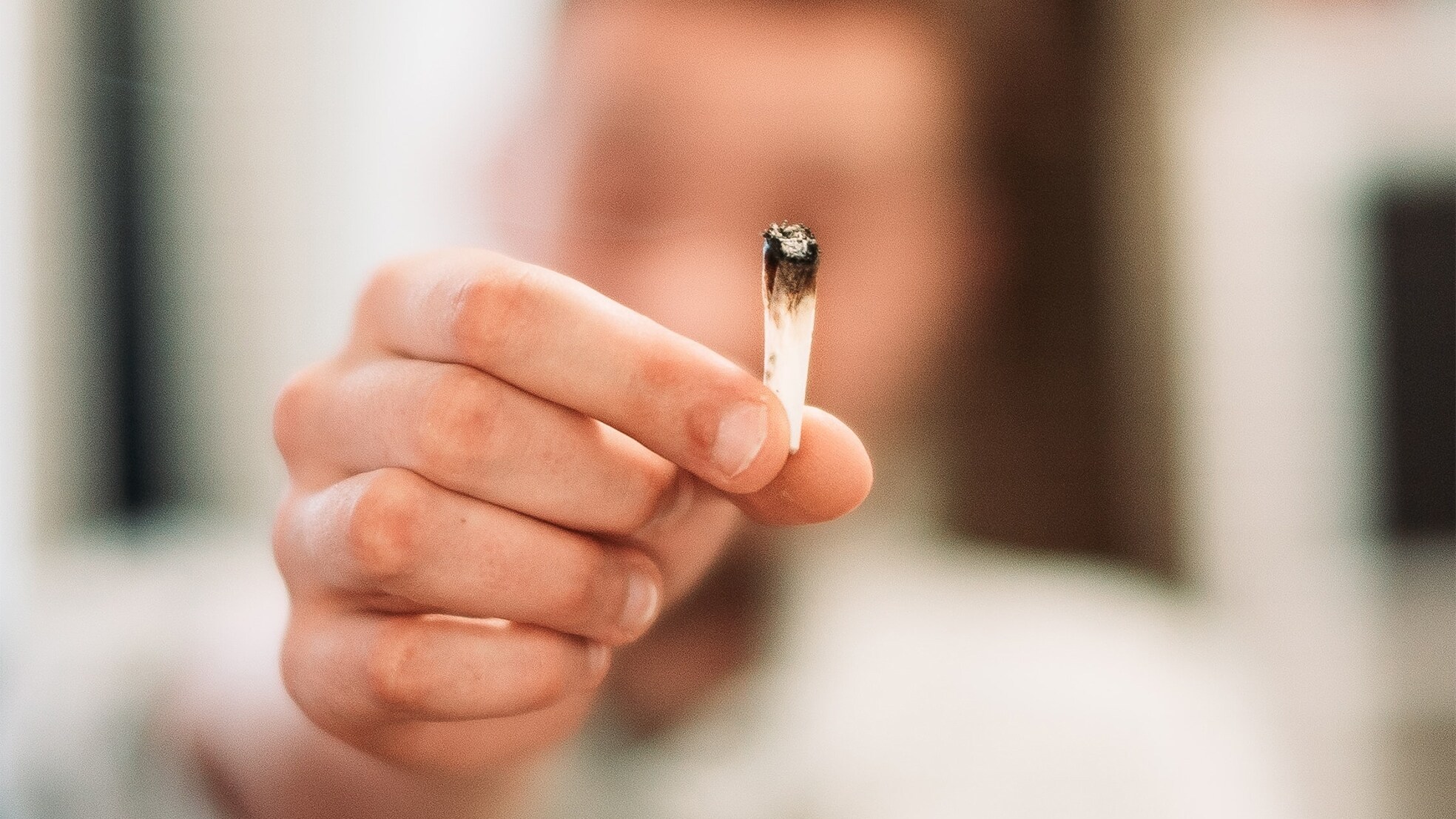 Sigaretten bijna overal uit het zicht, effect maatregel volstrekt onduidelijk. Foto: Unsplash