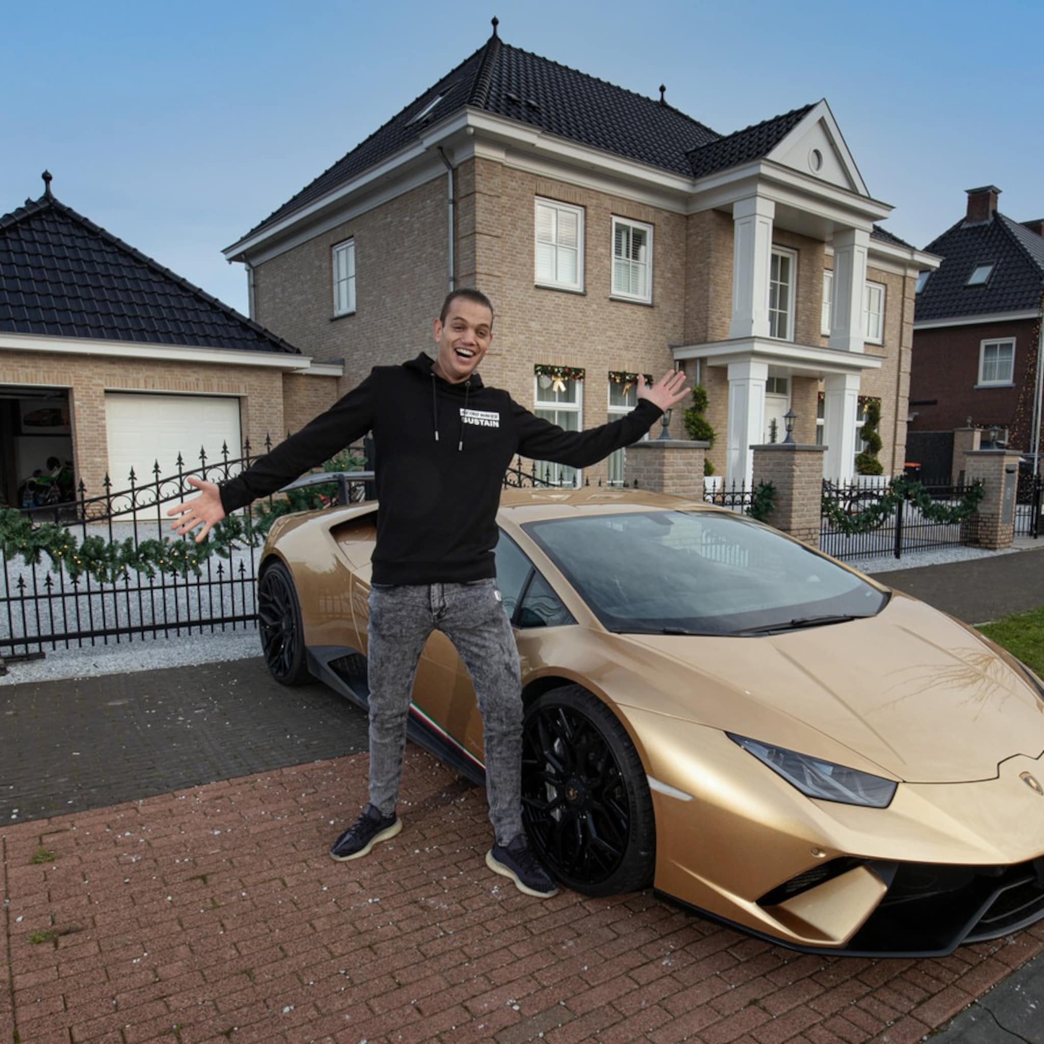 chahid charrak 30 binnen tien jaar multimiljonair met badkamertegels