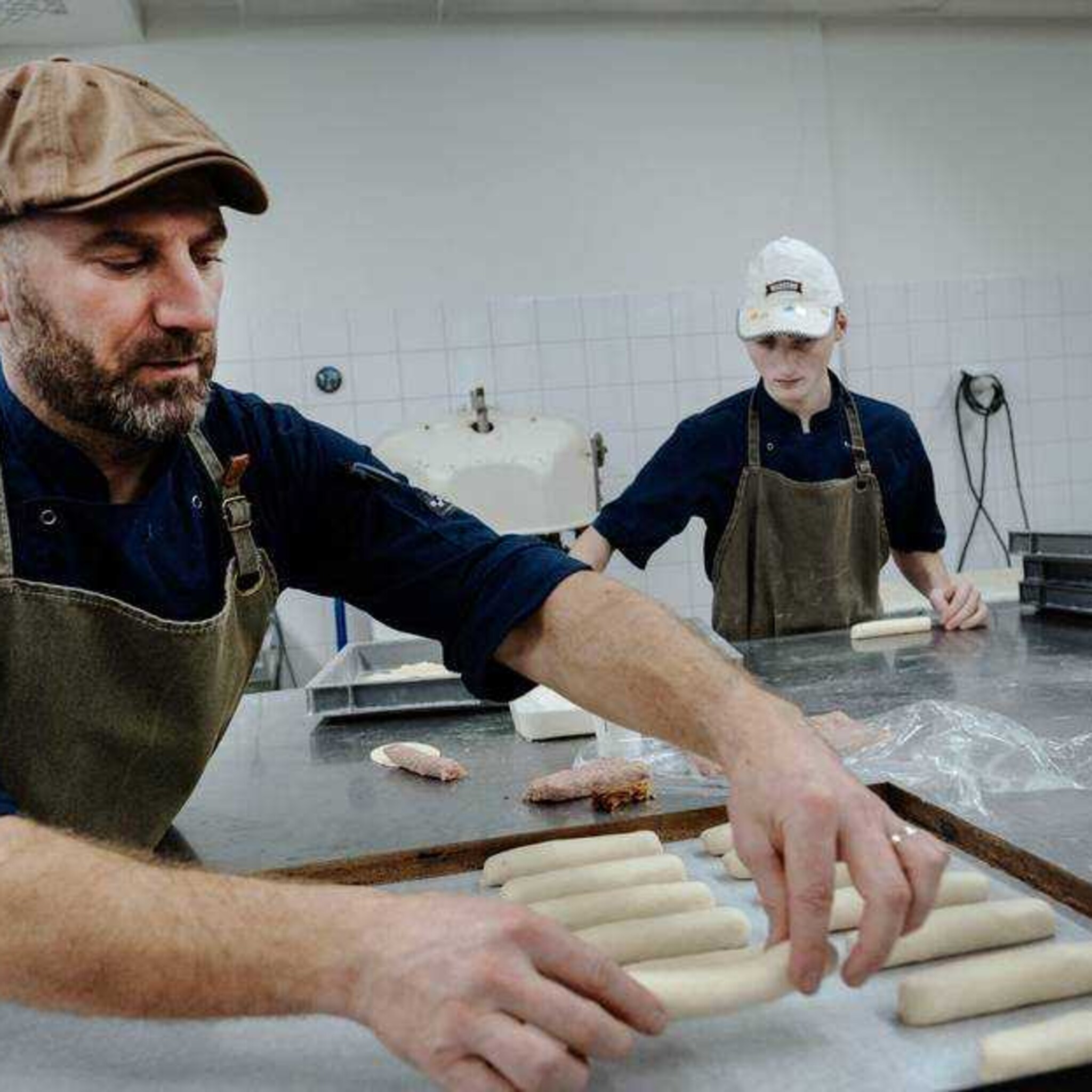 tweede leven voor de worstenbroodjes van houben
