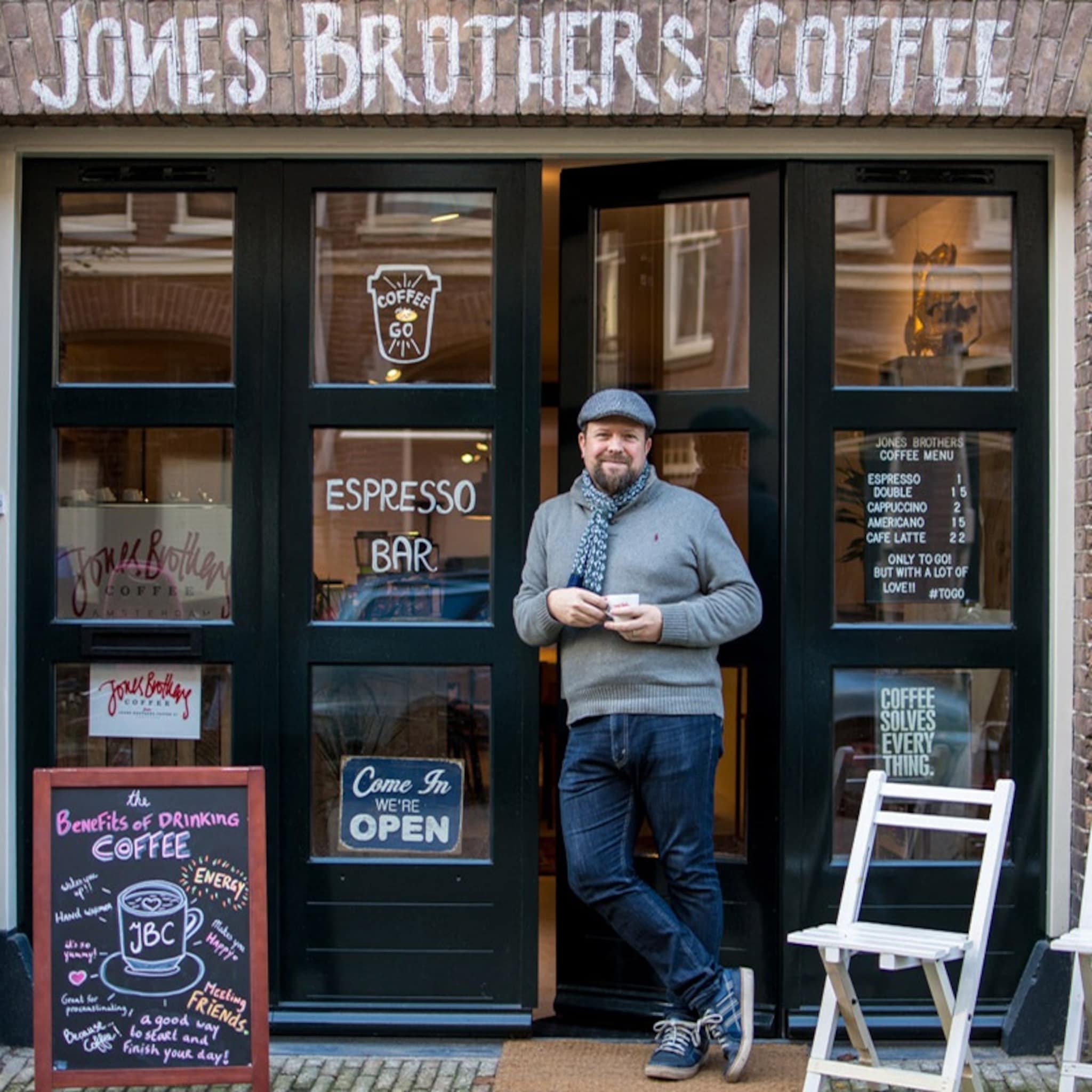 jones brothers coffee verovert koffie community met duurzame capsules