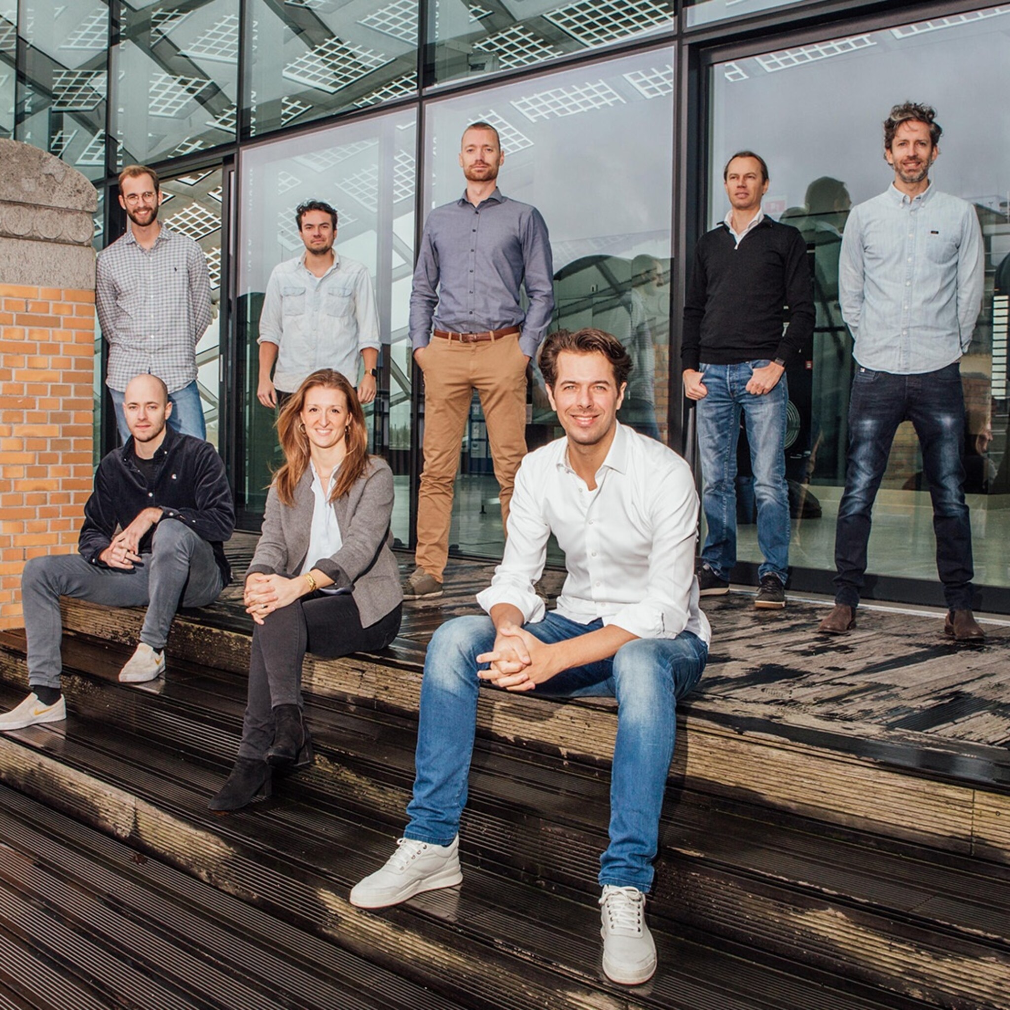 startup insify wil ondernemer ontzorgen met technology first verzekering
