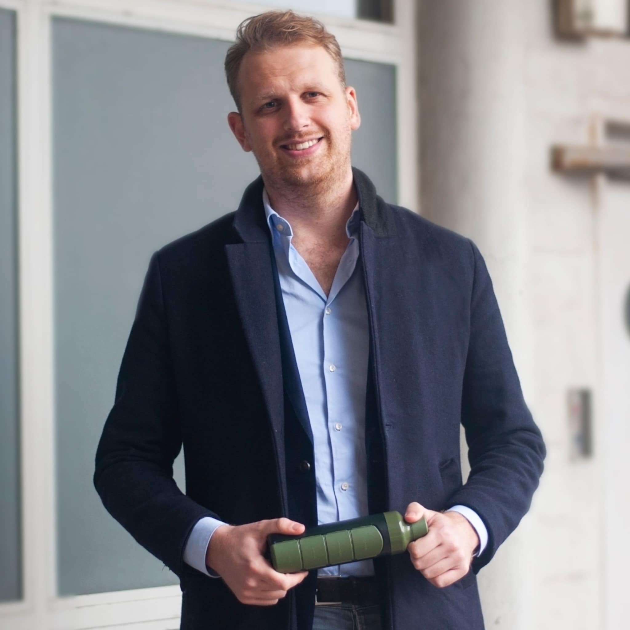 michel perridon leert dragons den deelnemer gas geven met yos bottle