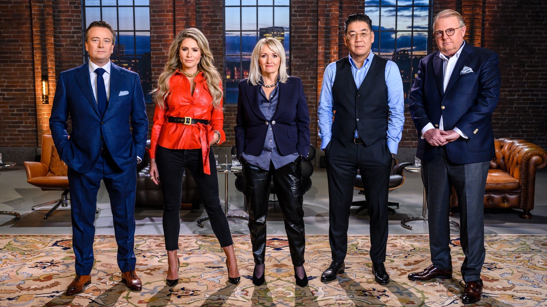 De investeerders van Dragons' Den: Pieter Schoen, Nikkie Plessen, Shawn Harris, Won Yip en Michel Perridon (vlnr). Fotos: Vincent TV Productions