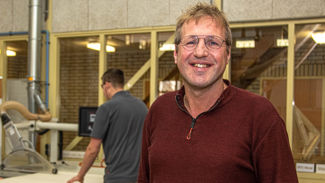 Arjan Jansen: ,,Het RTC neemt de middenveldpositie in tussen bedrijfsleven en onderwijs. Onze stelling: leren doe je in de praktijk, de theorie is ondersteunend." Foto: Frans Paalman