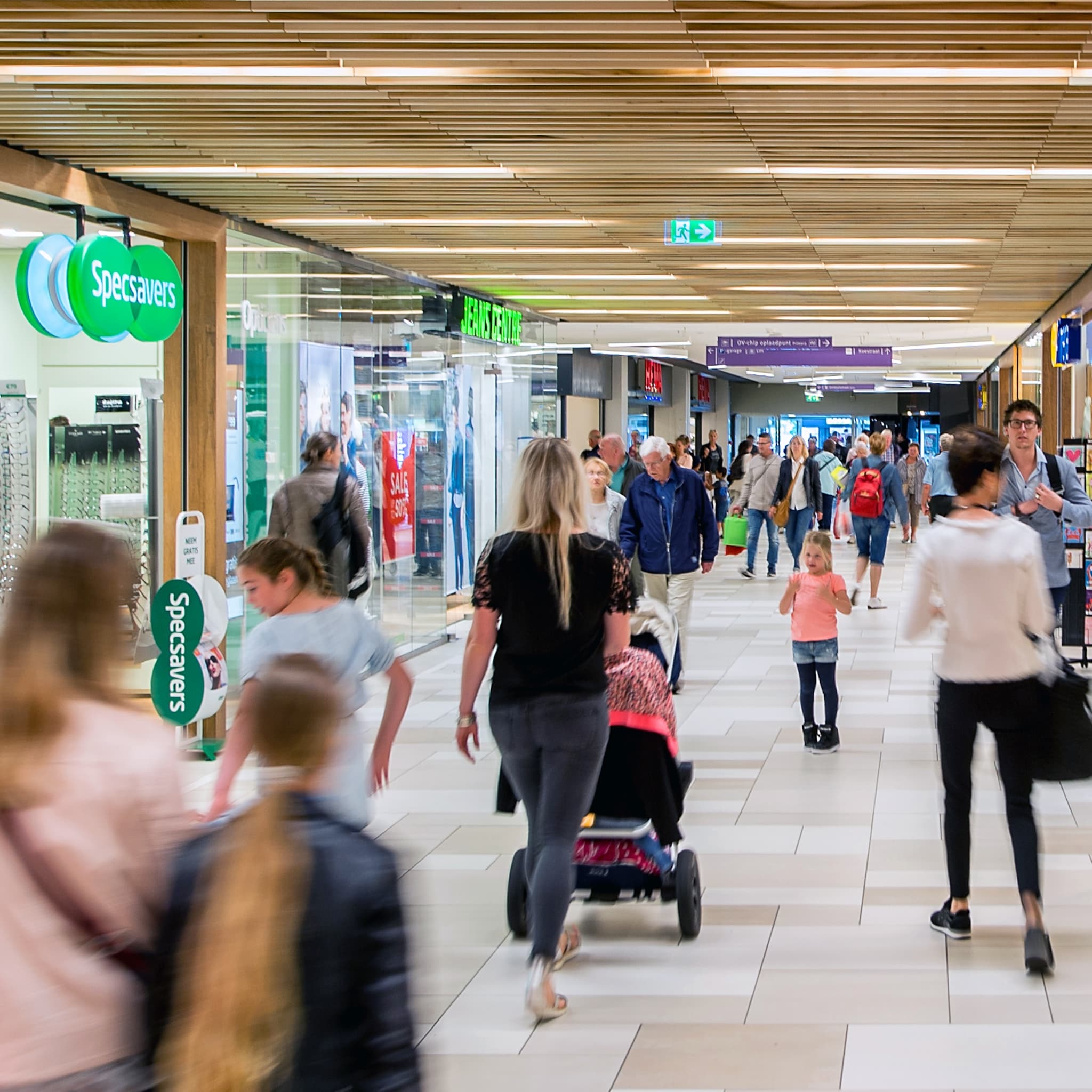remko berkel over coronabeleid specsavers bij ons dit jaar geen black friday
