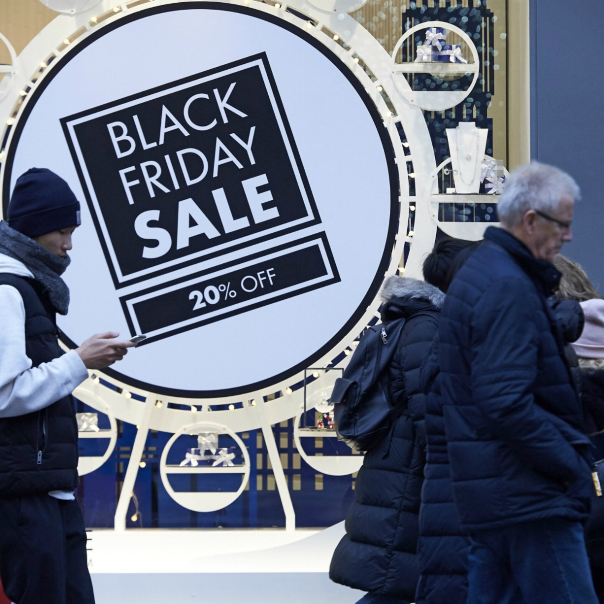 inretail winkeliers gaan black friday veilig spreiden over langere periode