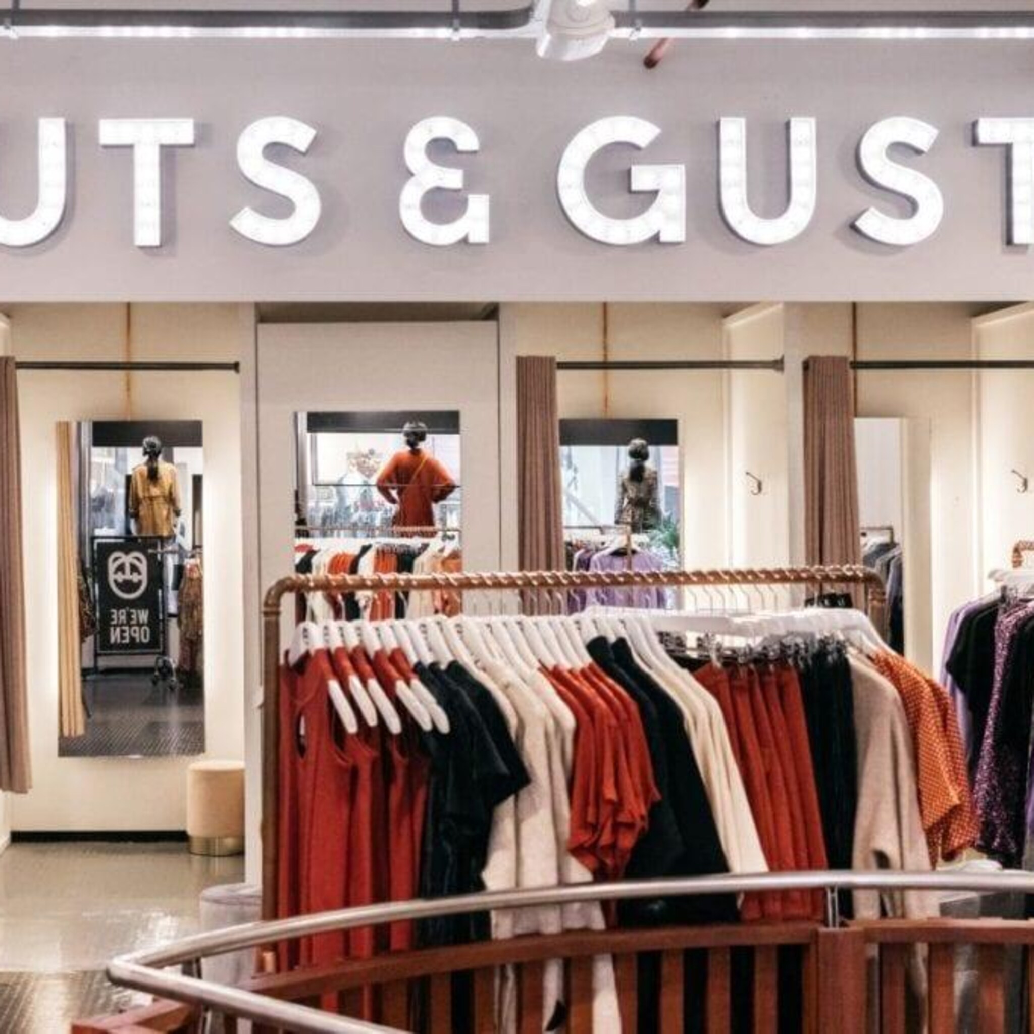 henrike studeerde criminologie en runt nu modeketen guts en gusto
