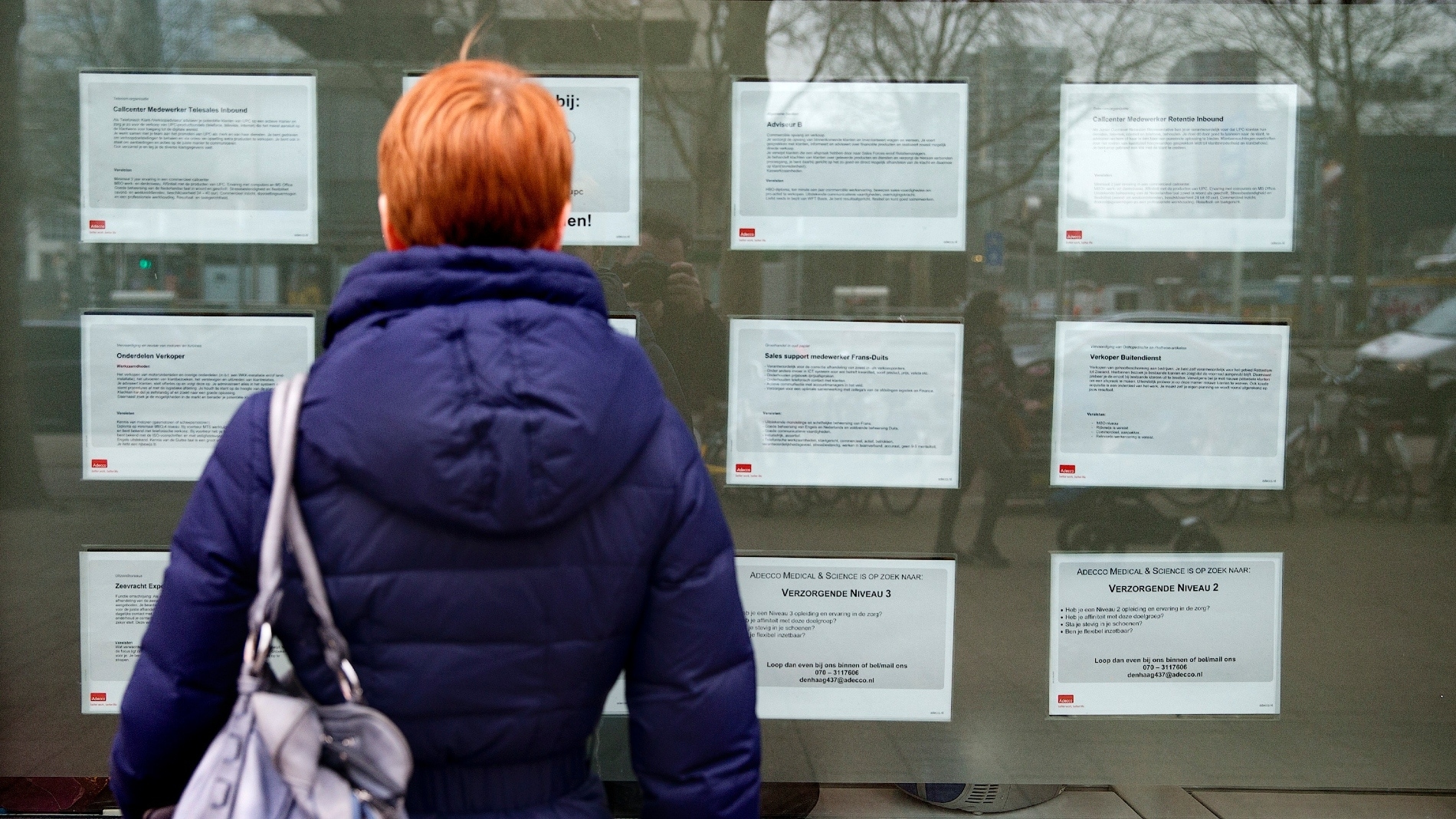 Door de gevolgen van corona zijn veel mensen op straat komen te staan. De zoektocht naar geschikte vacatures is begonnen. Foto: ANP