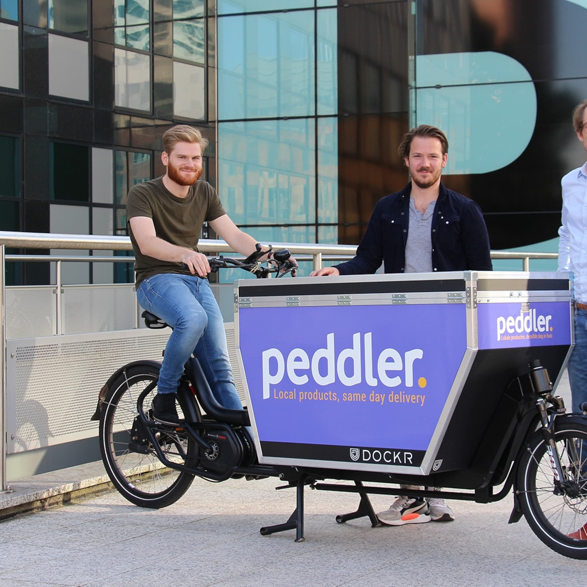 startup peddler bezorgt online aanbod van lokale winkeliers nog dezelfde dag thuis