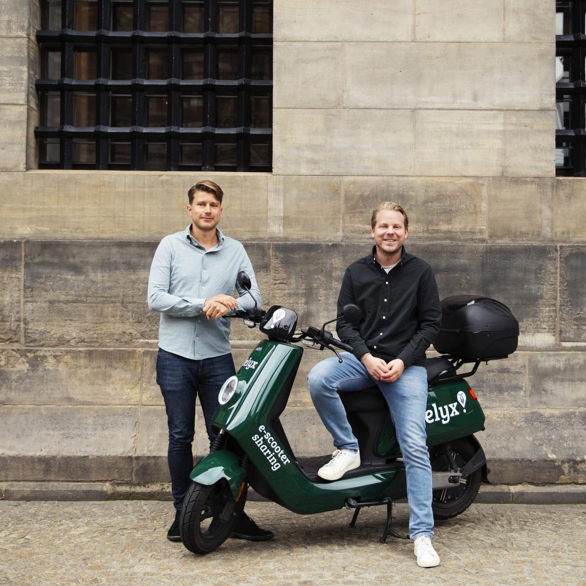 elektrische deelscooterdienst felyx breidt uit naar eindhoven