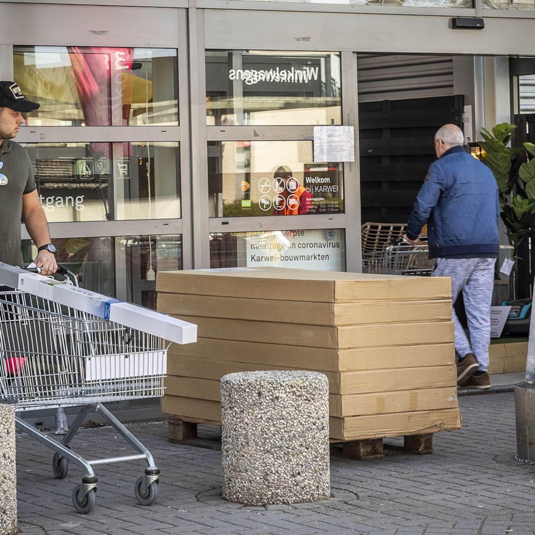 topman karwei en gamma topomzet door corona maar ook wij gaan gevolgen voelen
