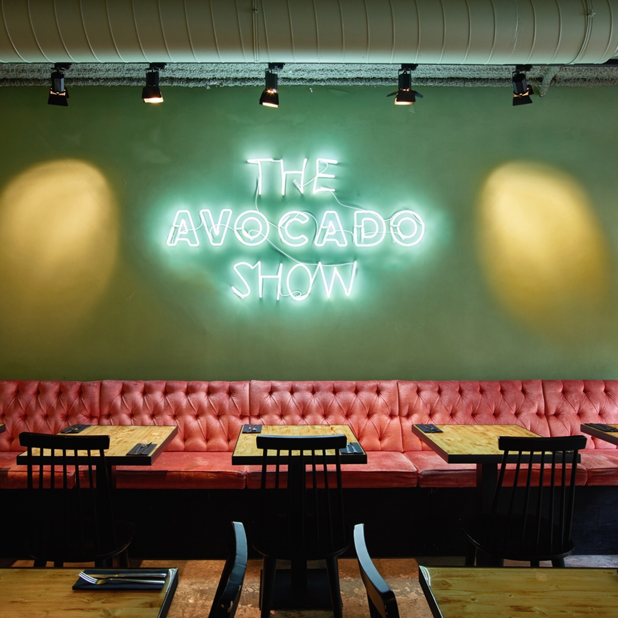 the avocado show failliet ron simpson julien zaal