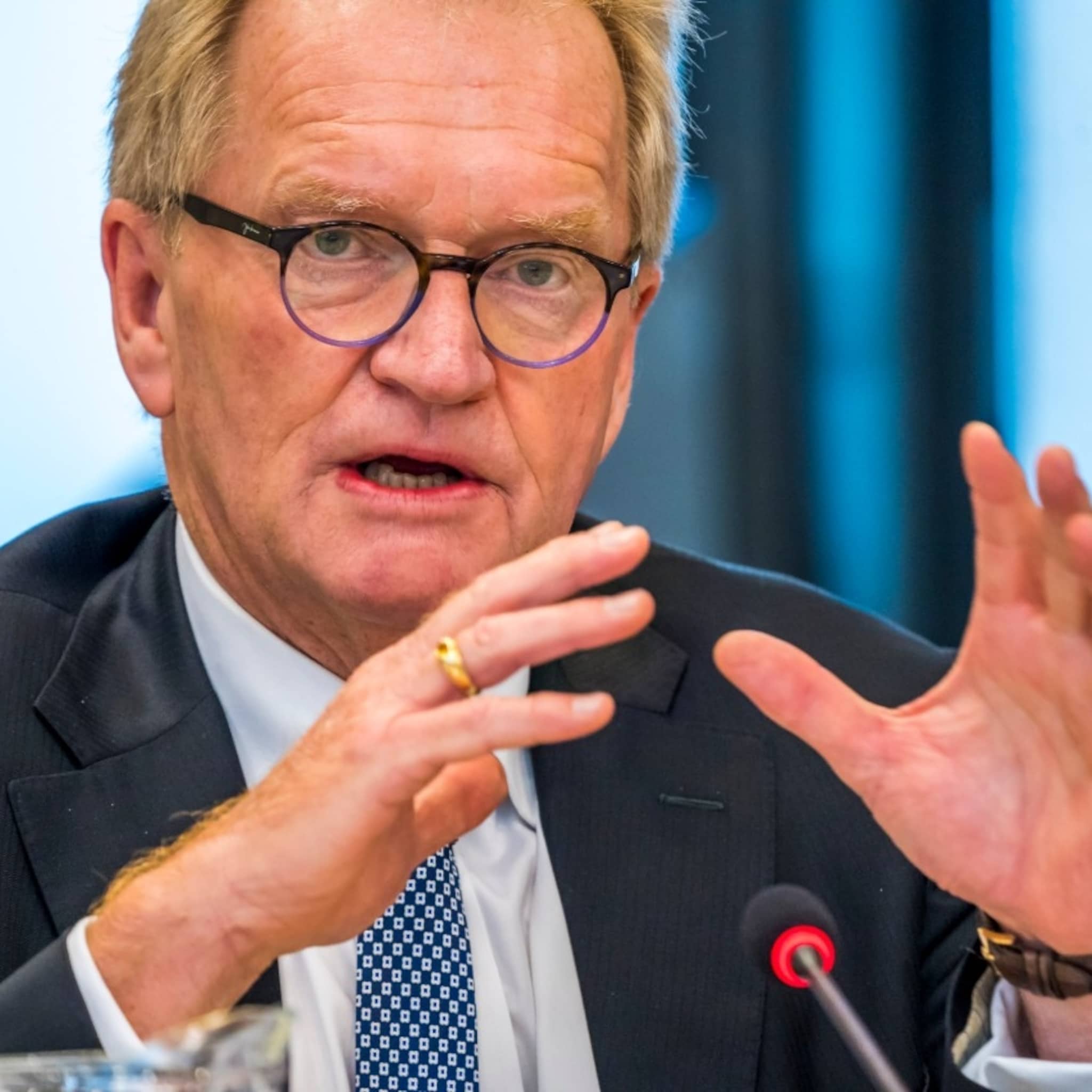 hans de boer vno ncw wees zuinig op vlaggenschepen zij helpen de economie verder