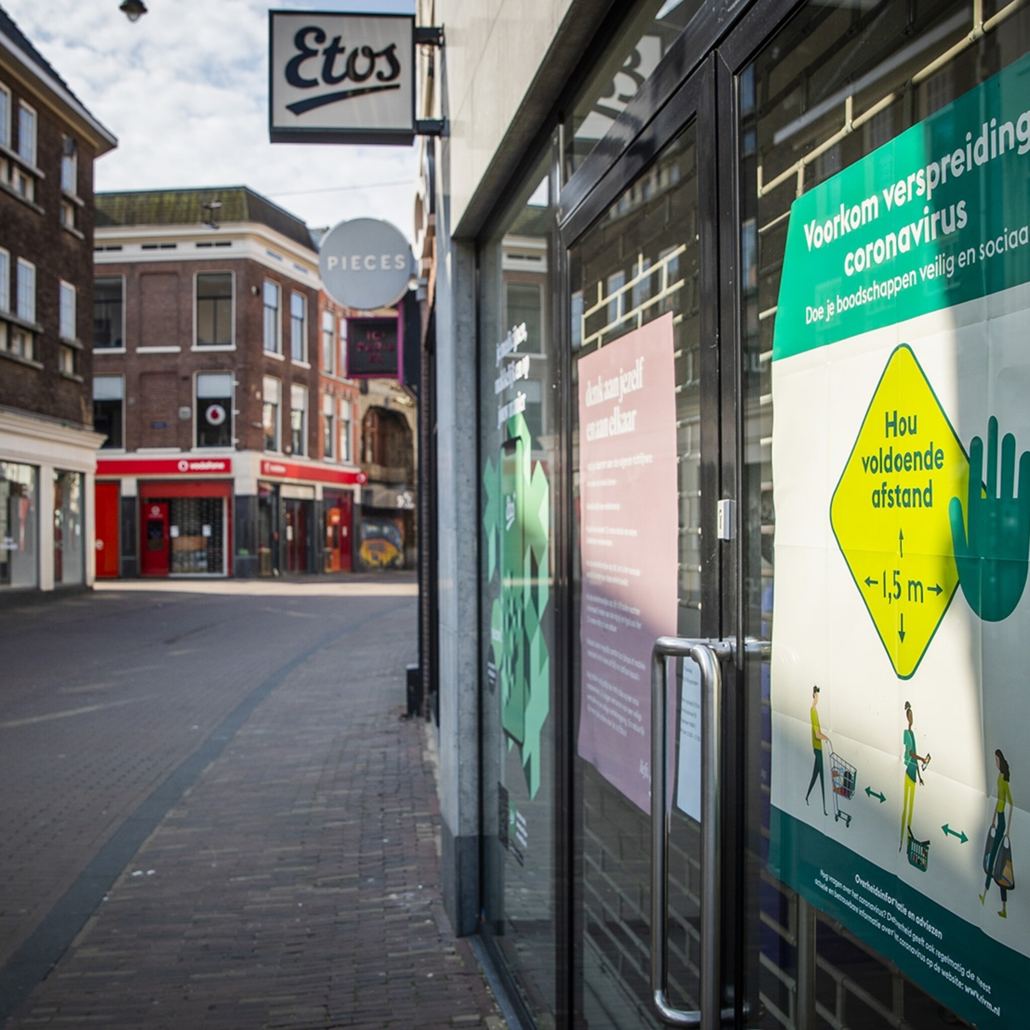 cpb iets minder somber over economie dit jaar 5 procent krimp