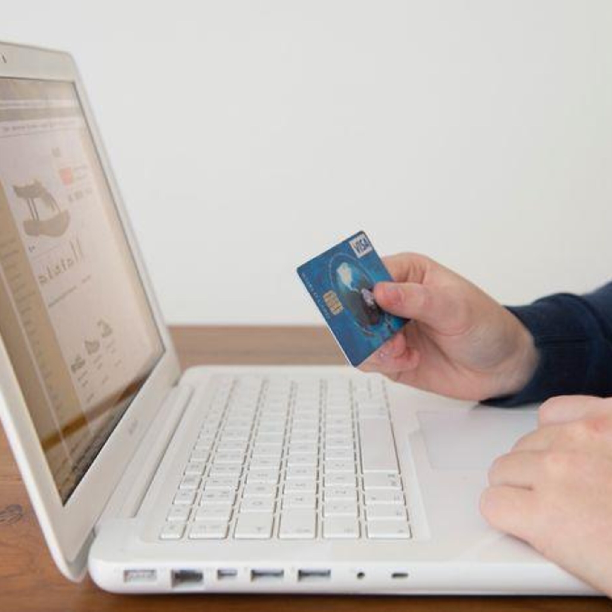 winkeliers gebruiken vaker register frauderende medewerkers