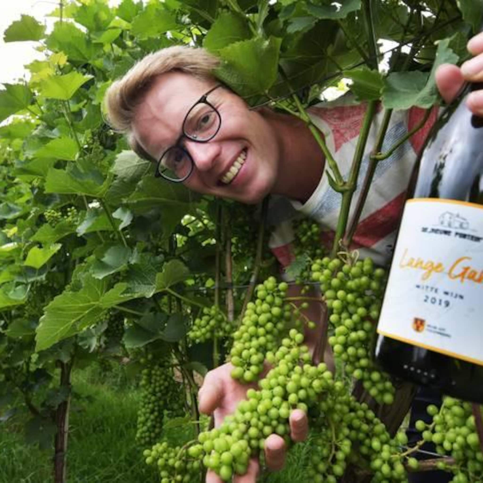 ondernemer sander 27 durft het aan wijnmaken langs de lek
