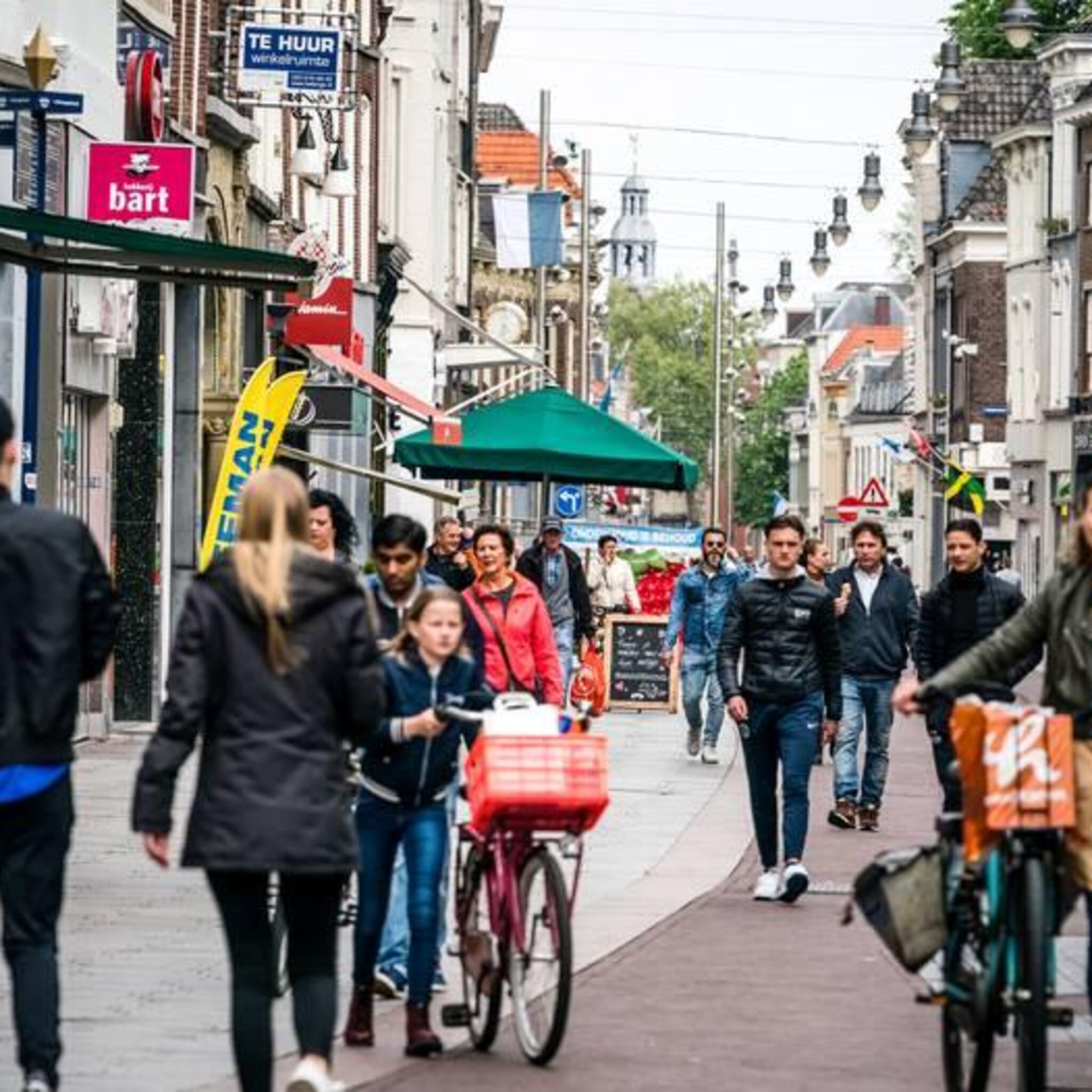 cbs winkelverkopen stijgen met bijna tien procent