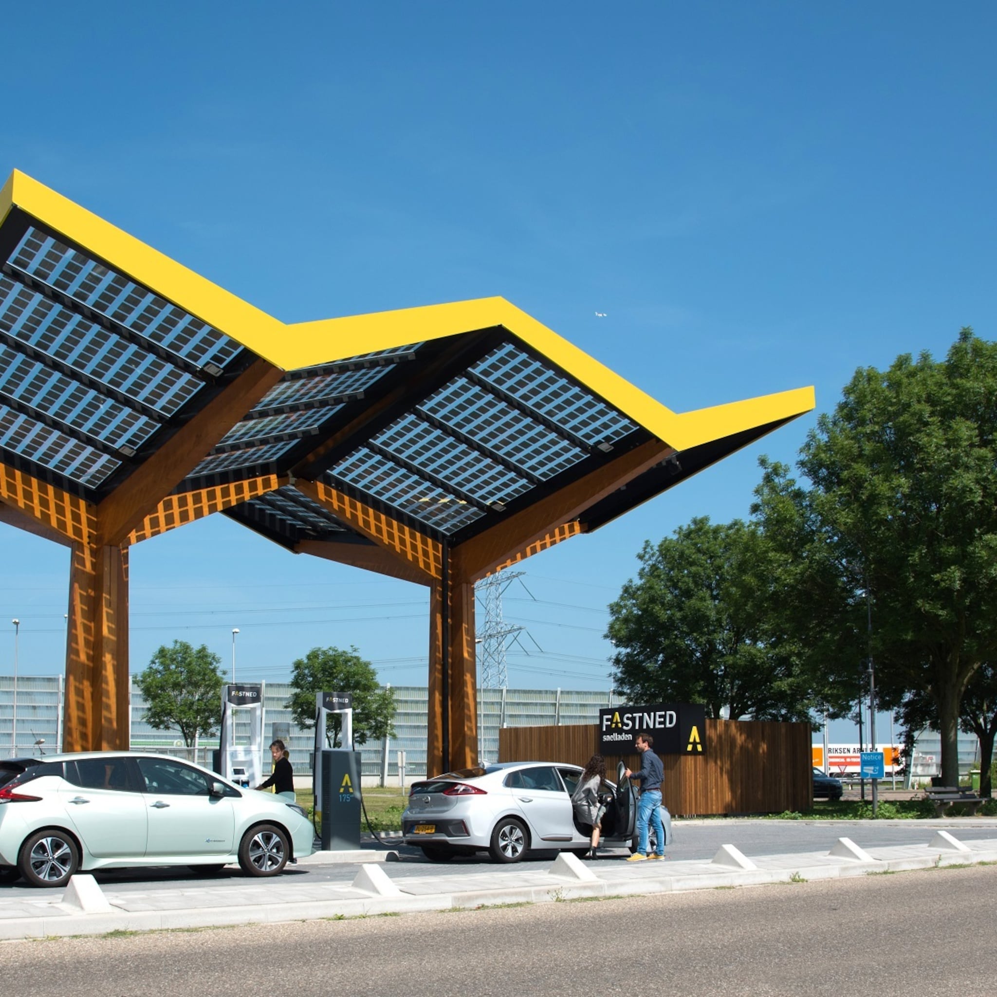 fastned haalt ruim 13 miljoen euro op voor verdere groei