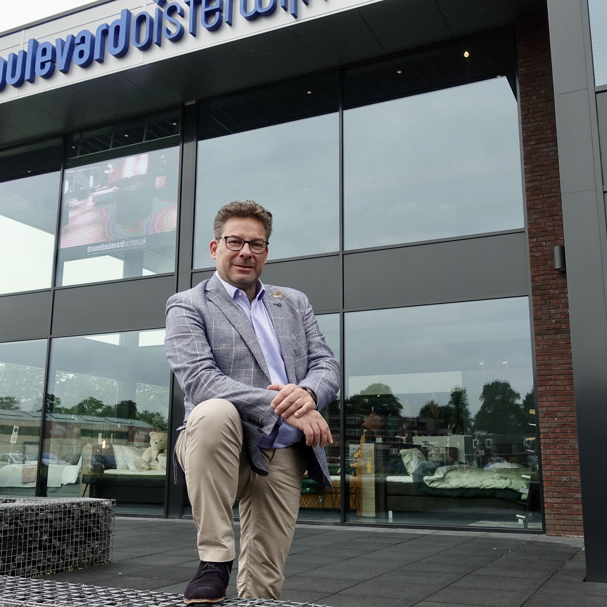 deze ondernemer ging tijdens coronacrisis juist adverteren voor zijn nieuwe zaak