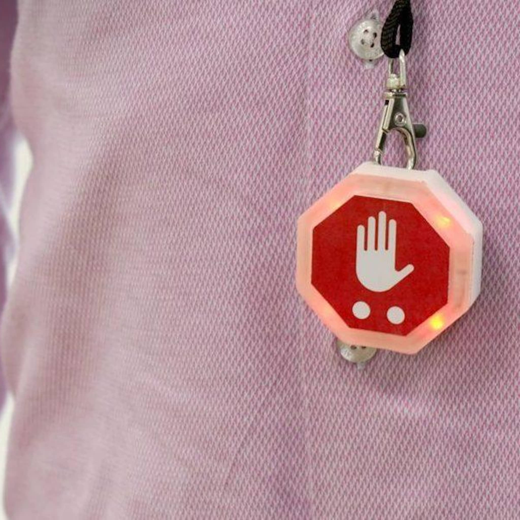 omdenken pegamento wearable voor anderhalve meter afstand