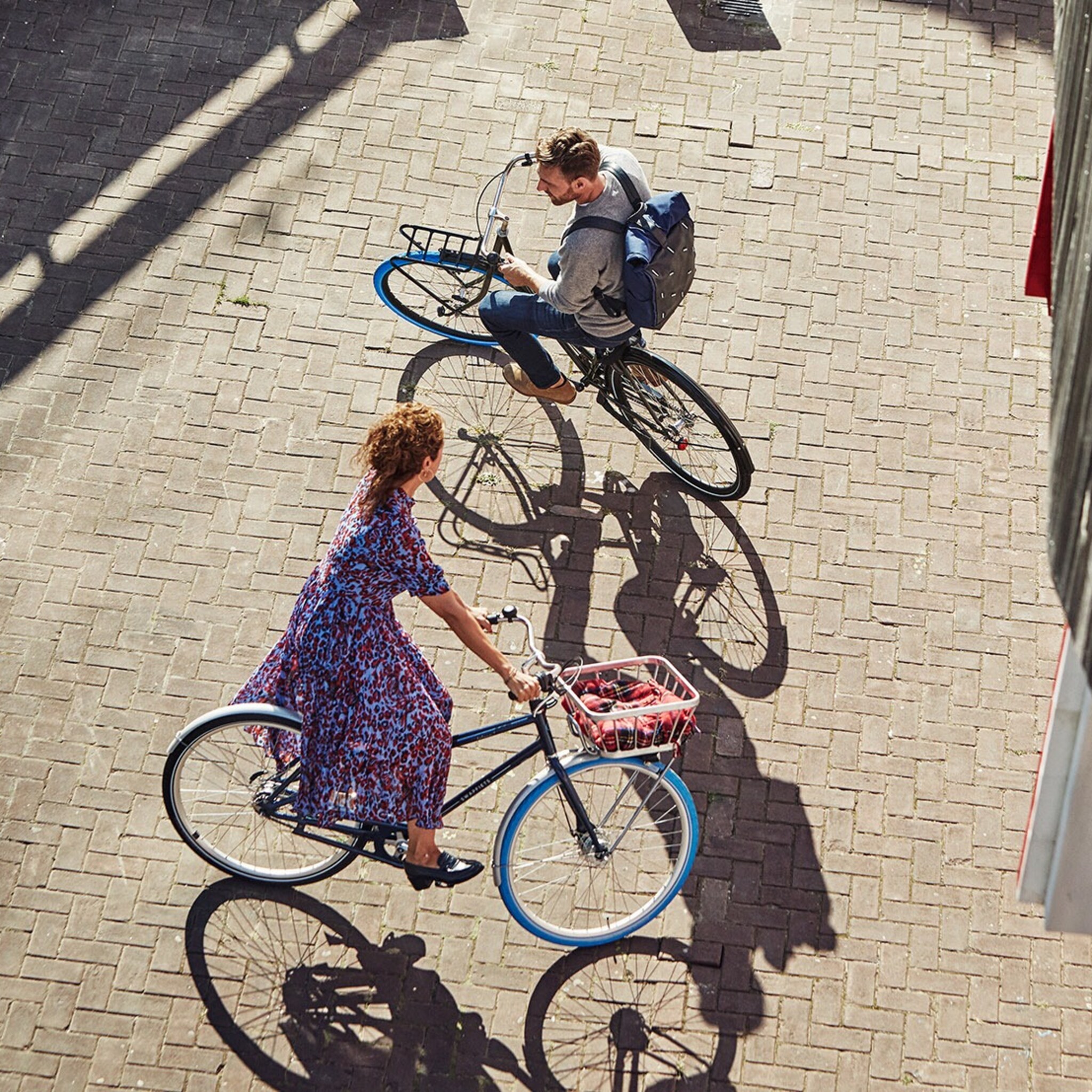 swapfiets rijdt dit jaar nog elektrisch en gaat naar milaan londen en parijs