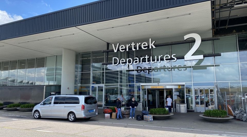 Karim Padding (22), eigenaar van A9 Vervoer uit Heemskerk