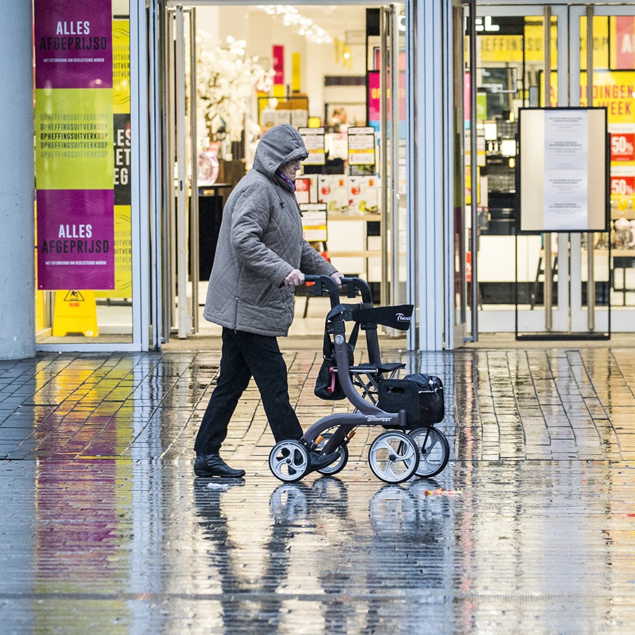 onderzoek aantal faillissementen neemt met ruim een derde toe