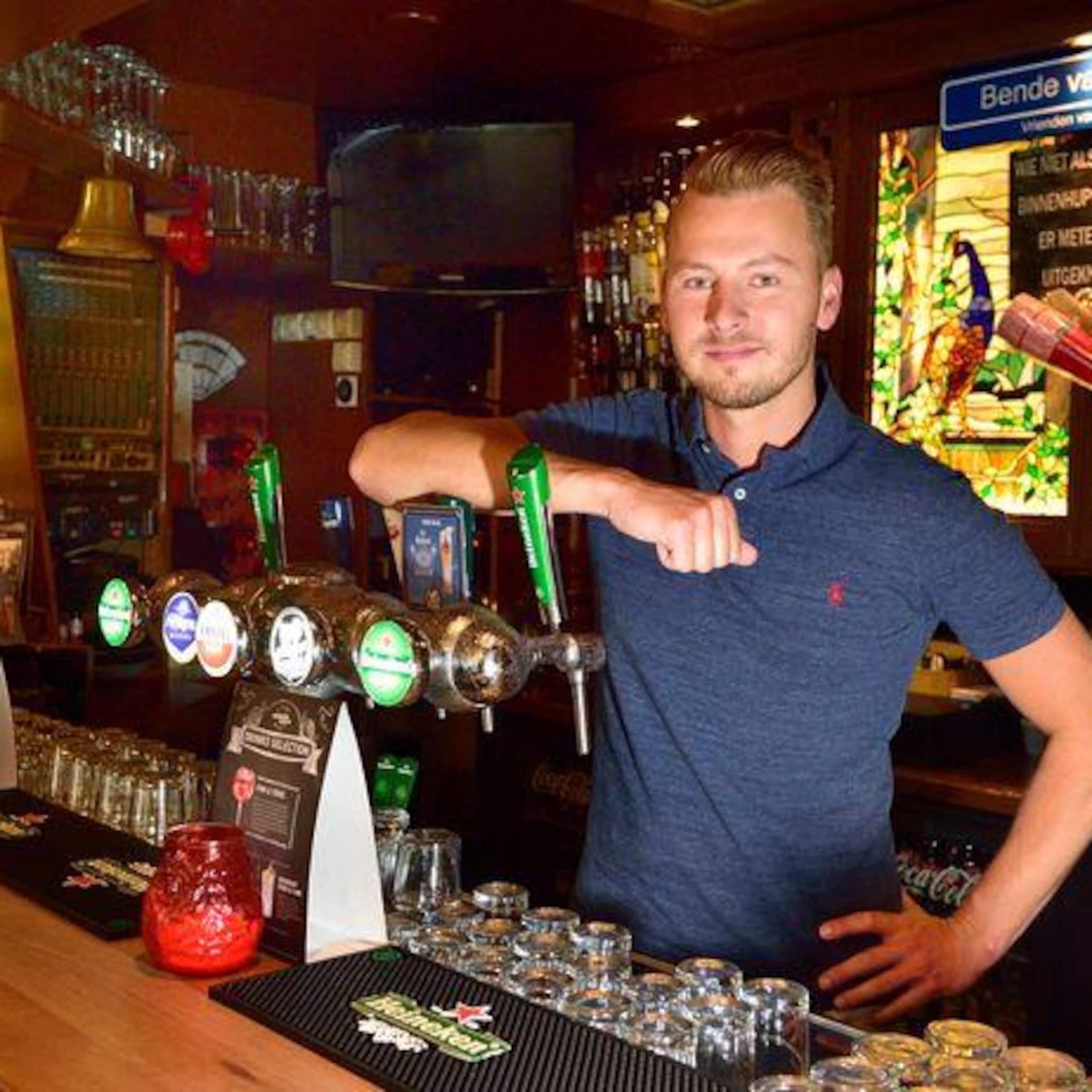 coronaregels ook deze kroegbaas sluit de deuren