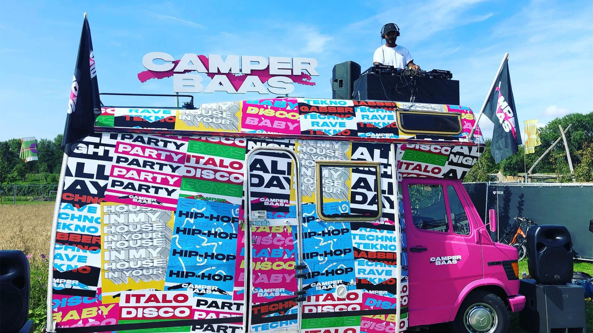 Een festival buiten de deur in deze coronacrisis. Dat kan. In een iets meer bescheiden vorm. Foto: Camperbaas