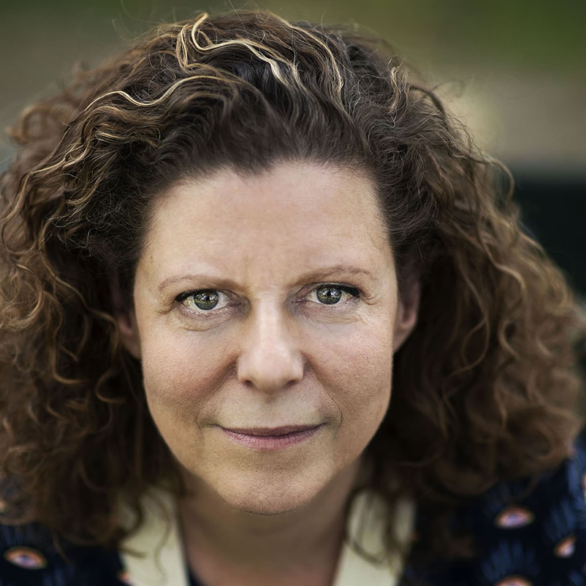 margot ros toren c fantaseert zich dansend en thuiswerkend door coronacrisis heen
