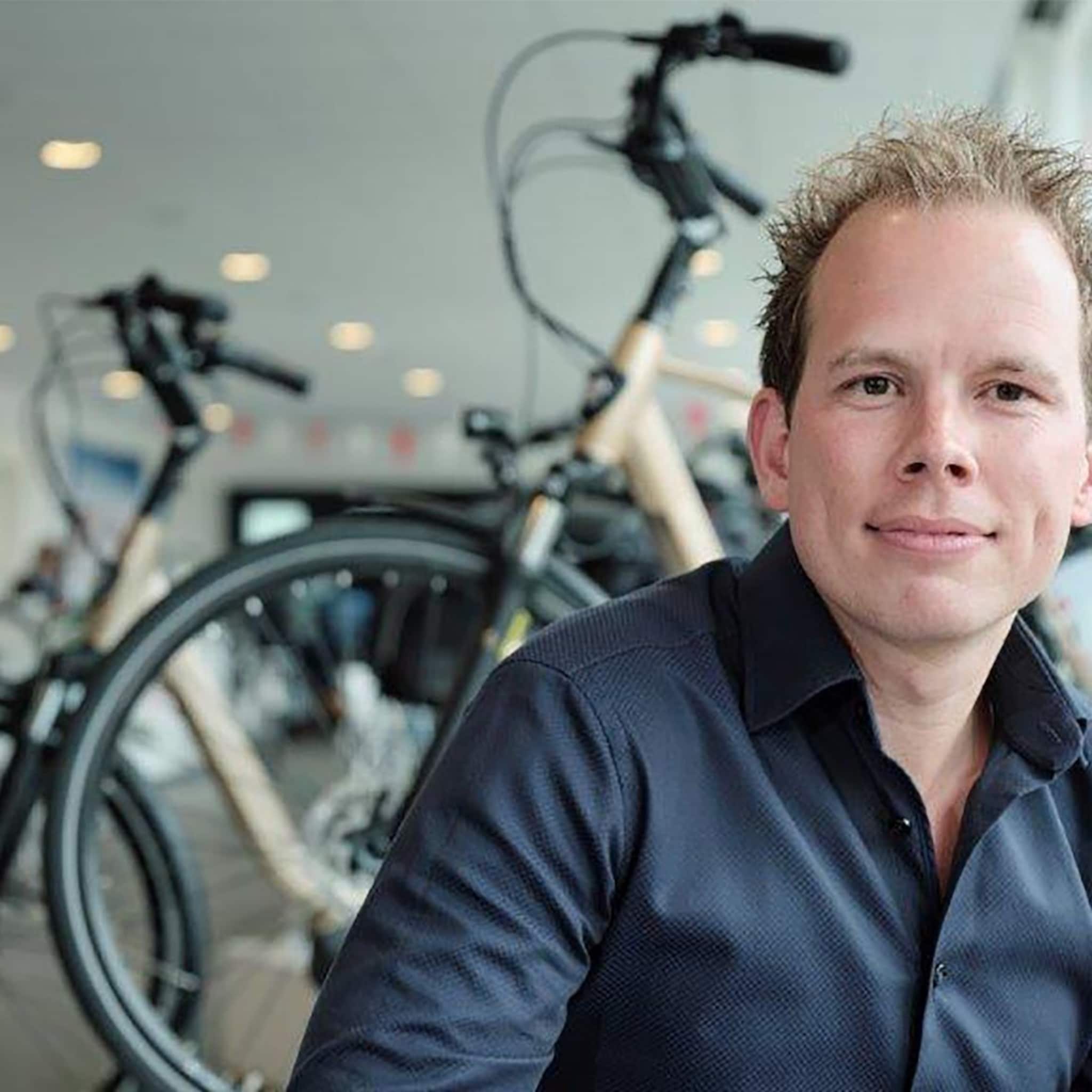 hoe daan van renselaar stella fietsen zijn werknemers motiveert in deze coronacrisis