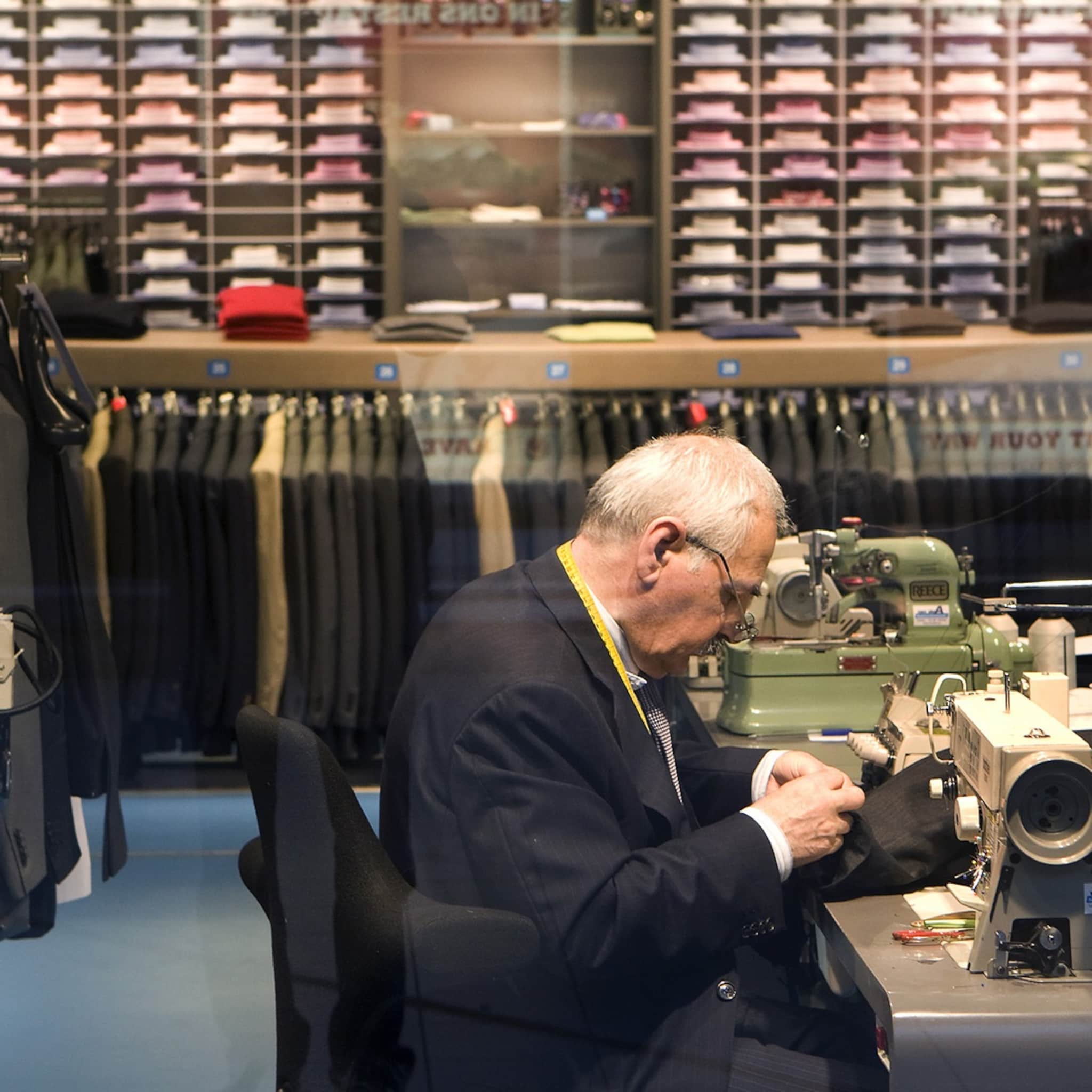 suitsupply bristol van haren en bever gaan weer open na sluiting vanwege corona