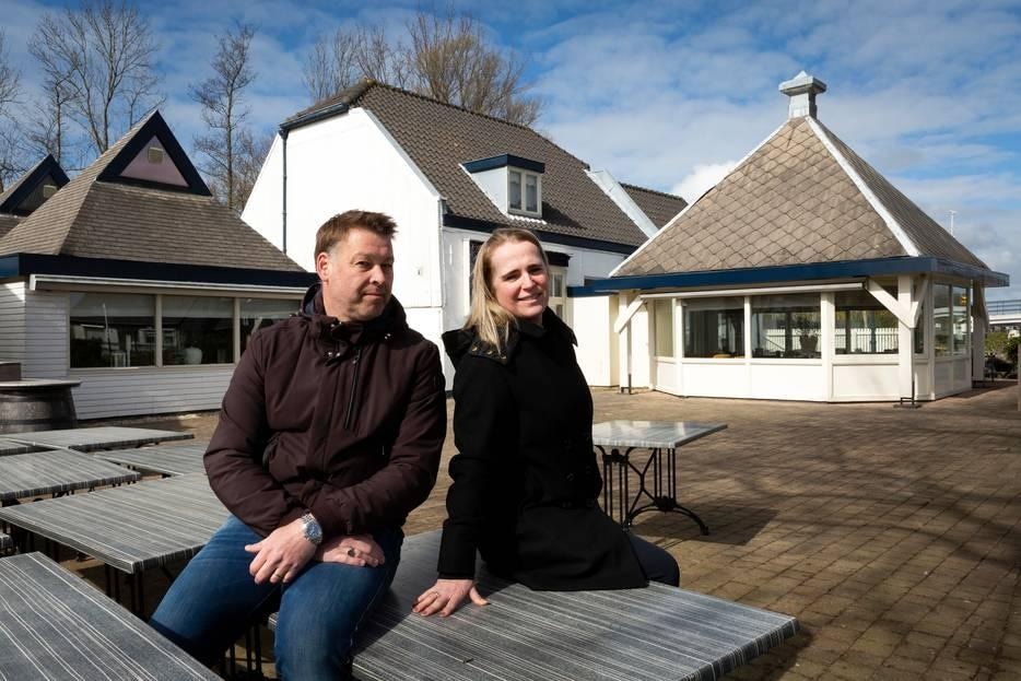 Marcel en Irene Teijlingen, uitbaters van restaurant De Knip. Foto: Henriette Guest