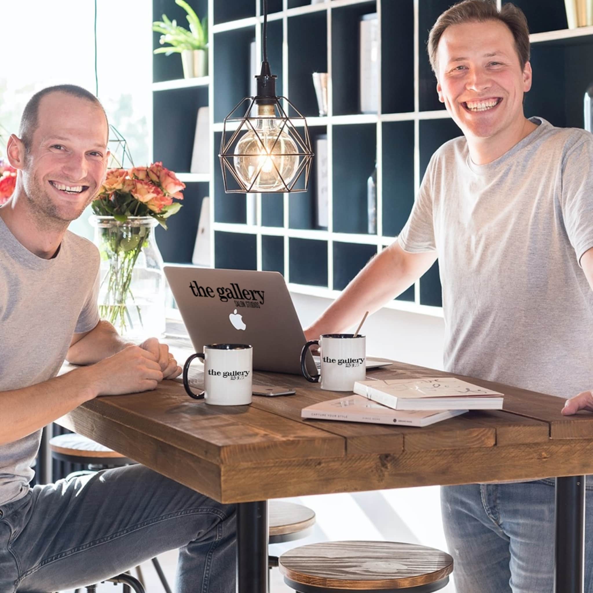 startup opent flexibele studio s voor zelfstandige haarstylisten en beautyprofessionals