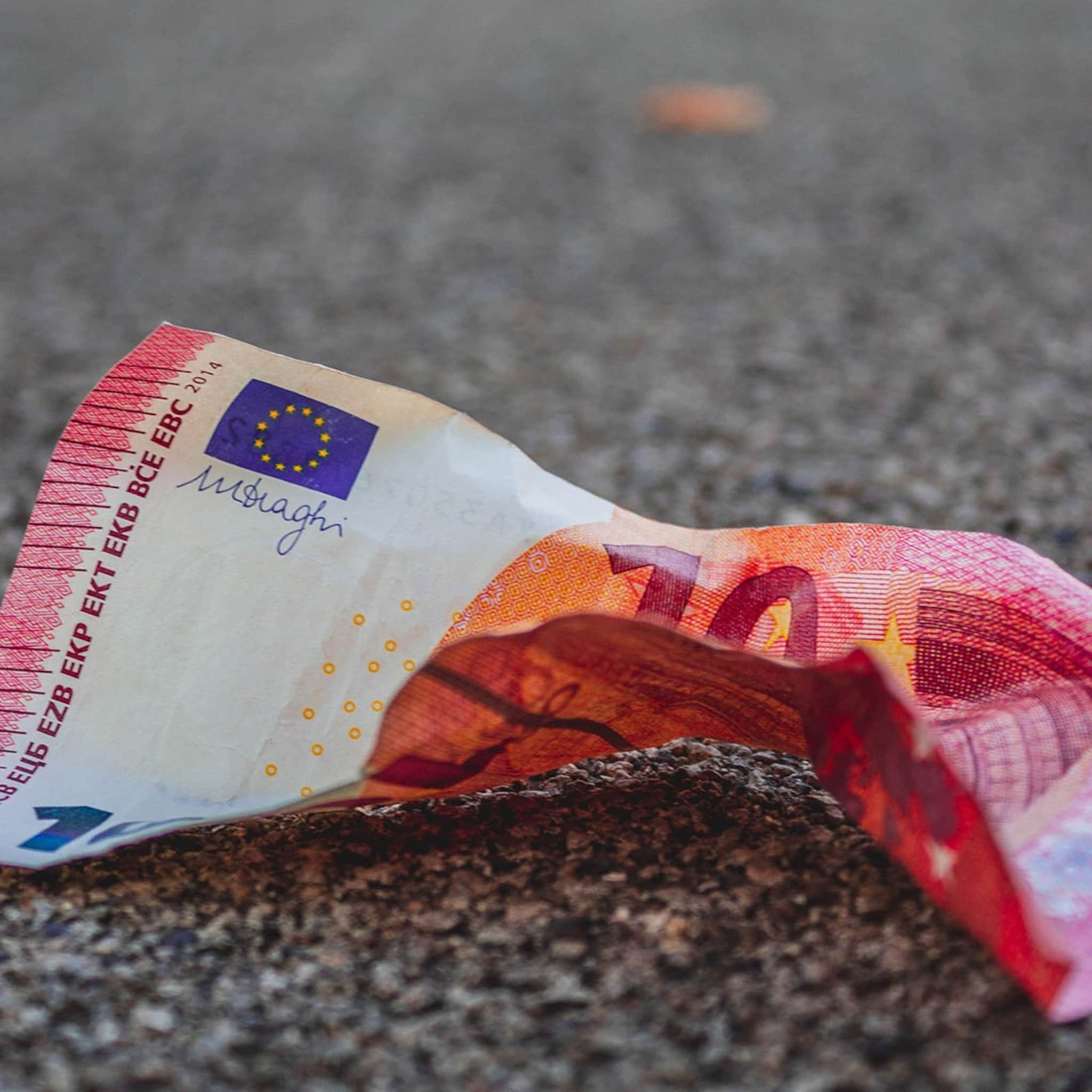cpb iets optimistischer over economie maar corona kan roet in eten gooien