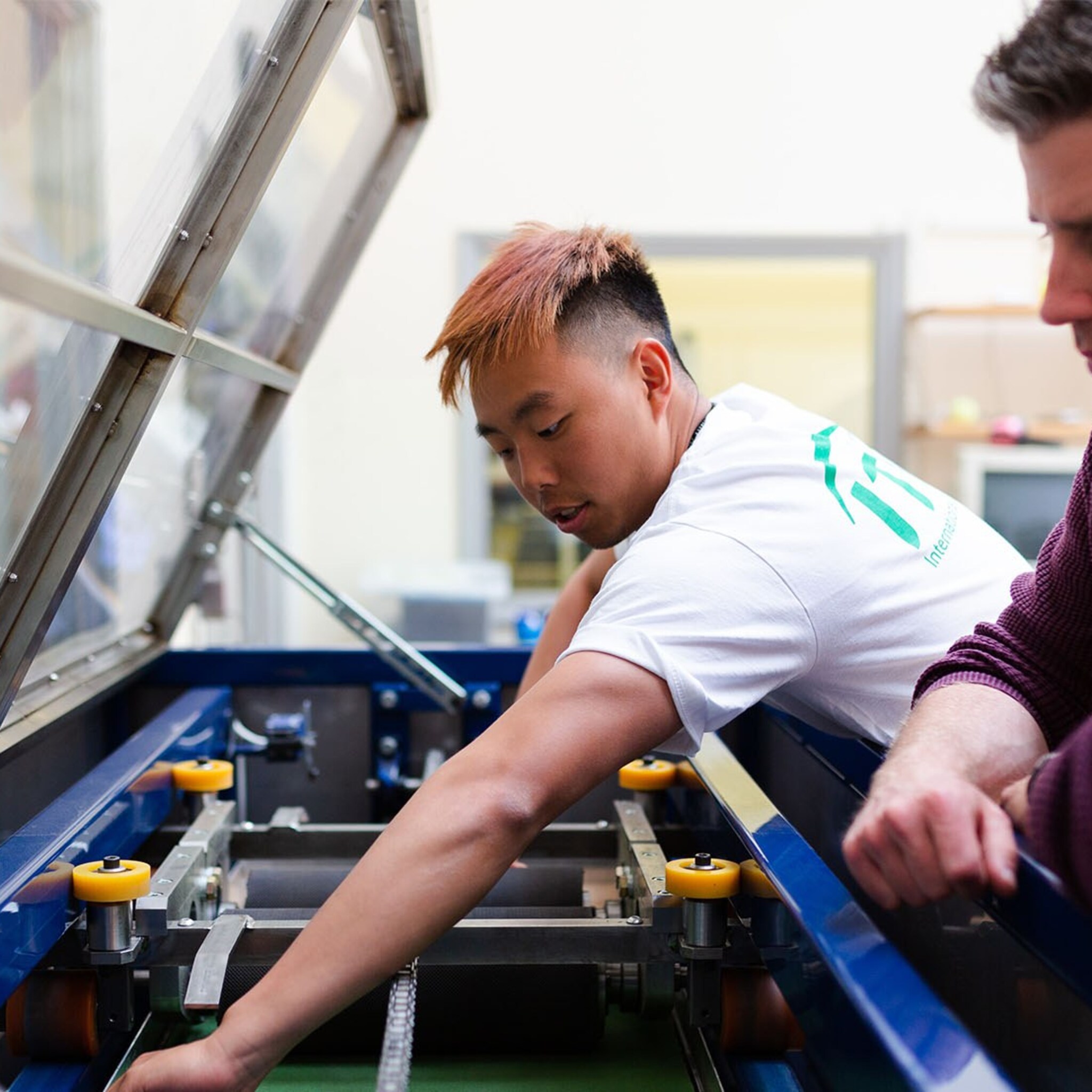 voor het eerst in halfjaar stijging bedrijvigheid industrie