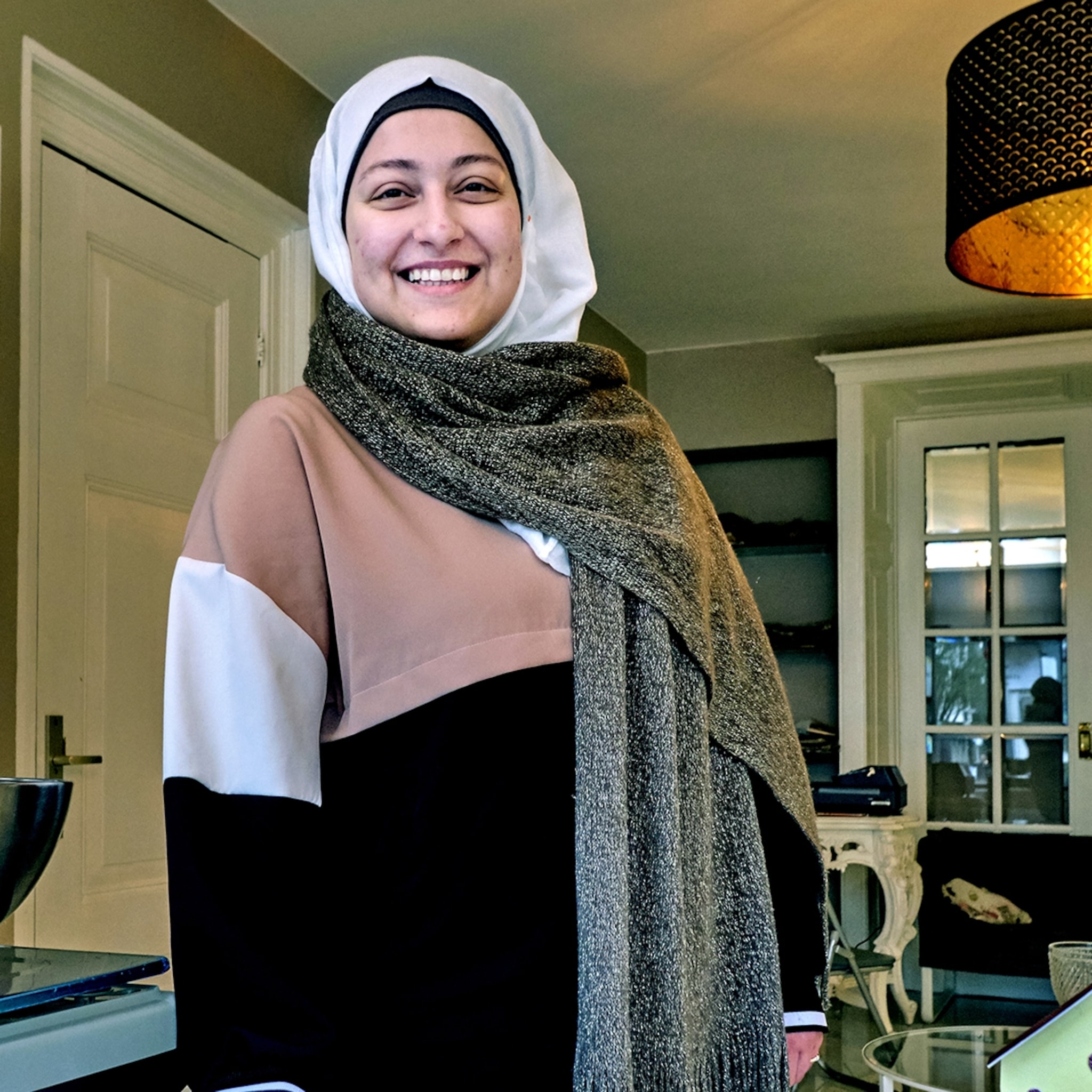 van vluchteling tot succesvol ondernemer het verhaal van alaa sari