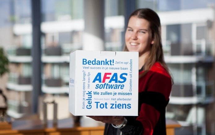 Softwarebedrijf AFAS neemt afscheid van personeel met een afscheidsdoos gevuld met onder andere tissues en een vrijdagmiddagborrelvoucher. Foto: AFAS