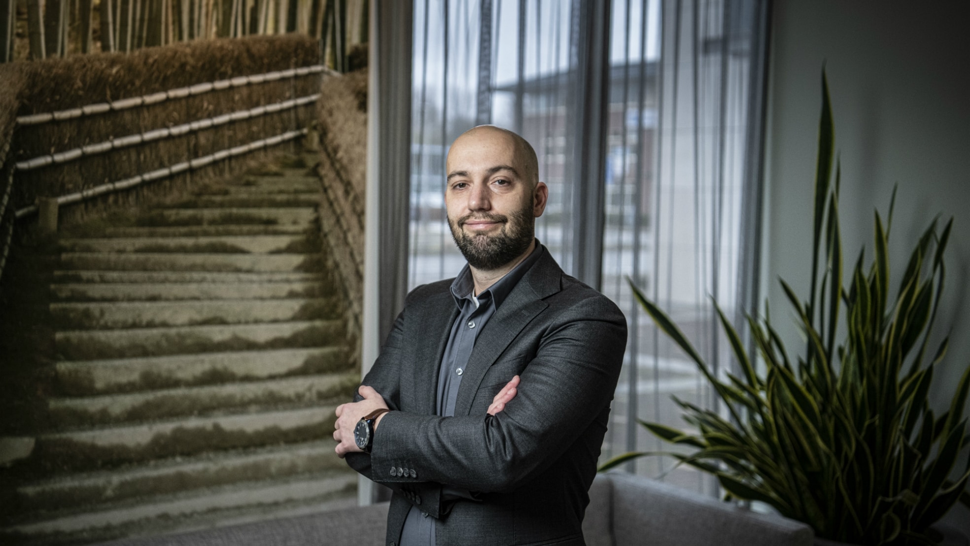 Als iemand stress begrijpt, dan Jeroen van der Graaf. De 36-jarige ondernemer kwam terug uit het voorportaal van de dood en vond met System U de weg omhoog. Hoeveel tijd hem rest, blijft de vraag. Foto's: Koen Verheijden.