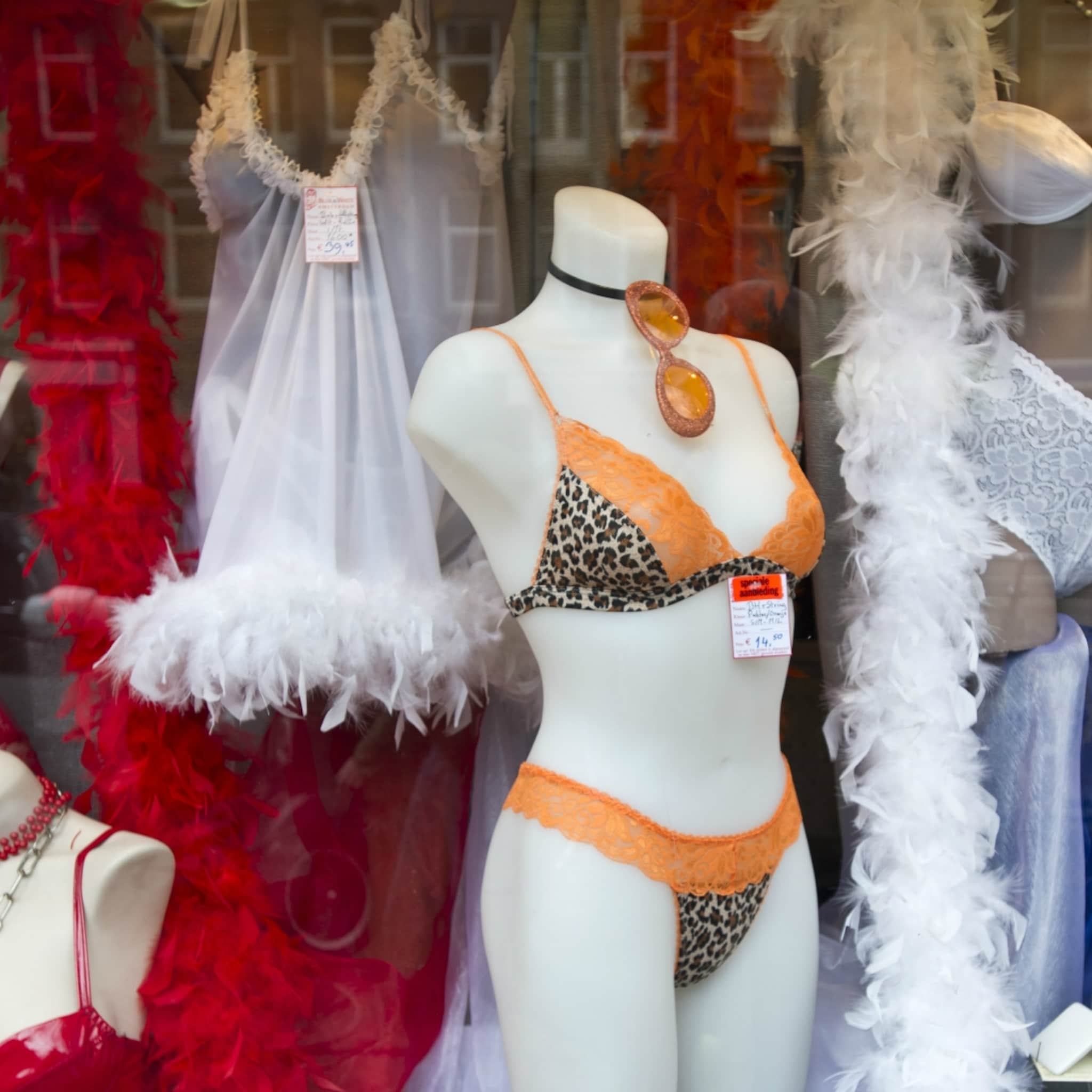 steeds minder erotische web winkels ook valentijnsdag helpt niet