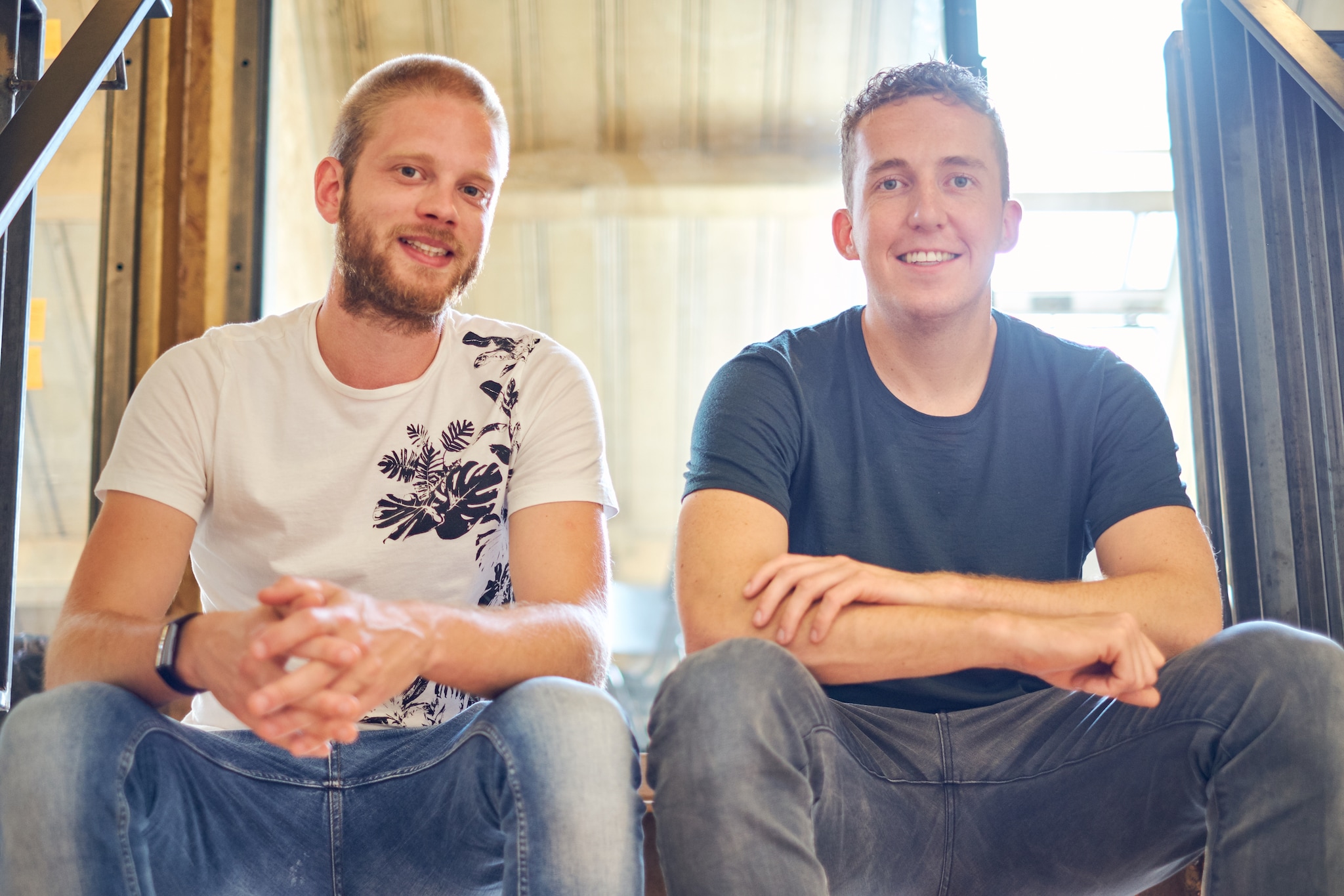 Chiel Slinkman (rechts) in gesprek met compagnon Dries Schulten. Foto's: MOMAA