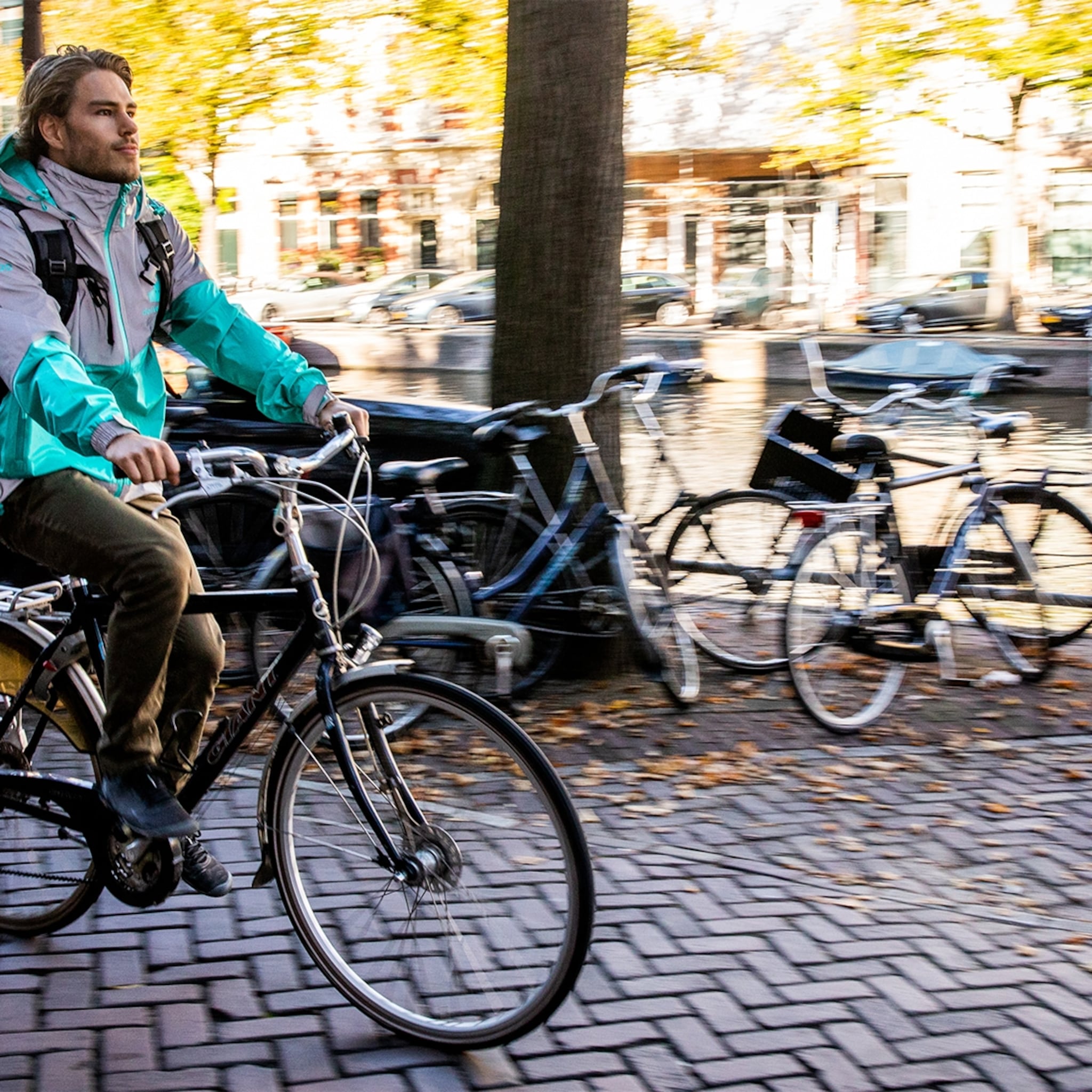 pvda wil dat zelfstandige net zo duur wordt als vaste kracht