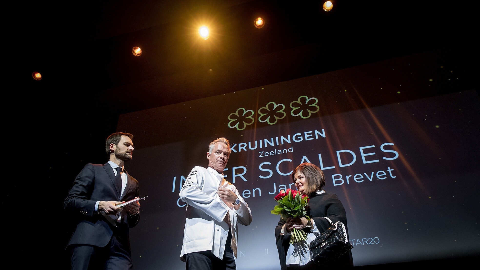 Jannis en Claudia Brevet van restaurant Inter Scaldes tijdens de presentatie van de Michelin Gids 2020 in het DeLaMar Theater. De gids geldt als de meest gezaghebbende culinaire gids. Foto: ANP/Koen van Weel.