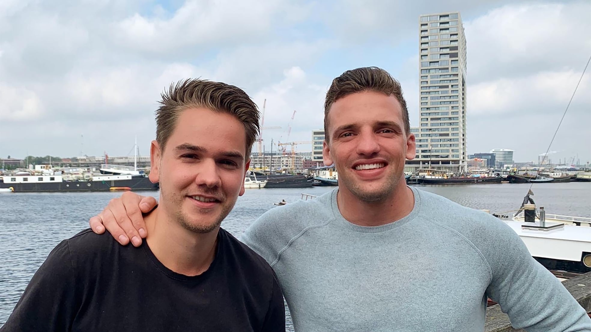 Wouter Aijtink (links) en ex-judoka Sem Zijlstra zijn nu succesvolle jonge ondernemers.