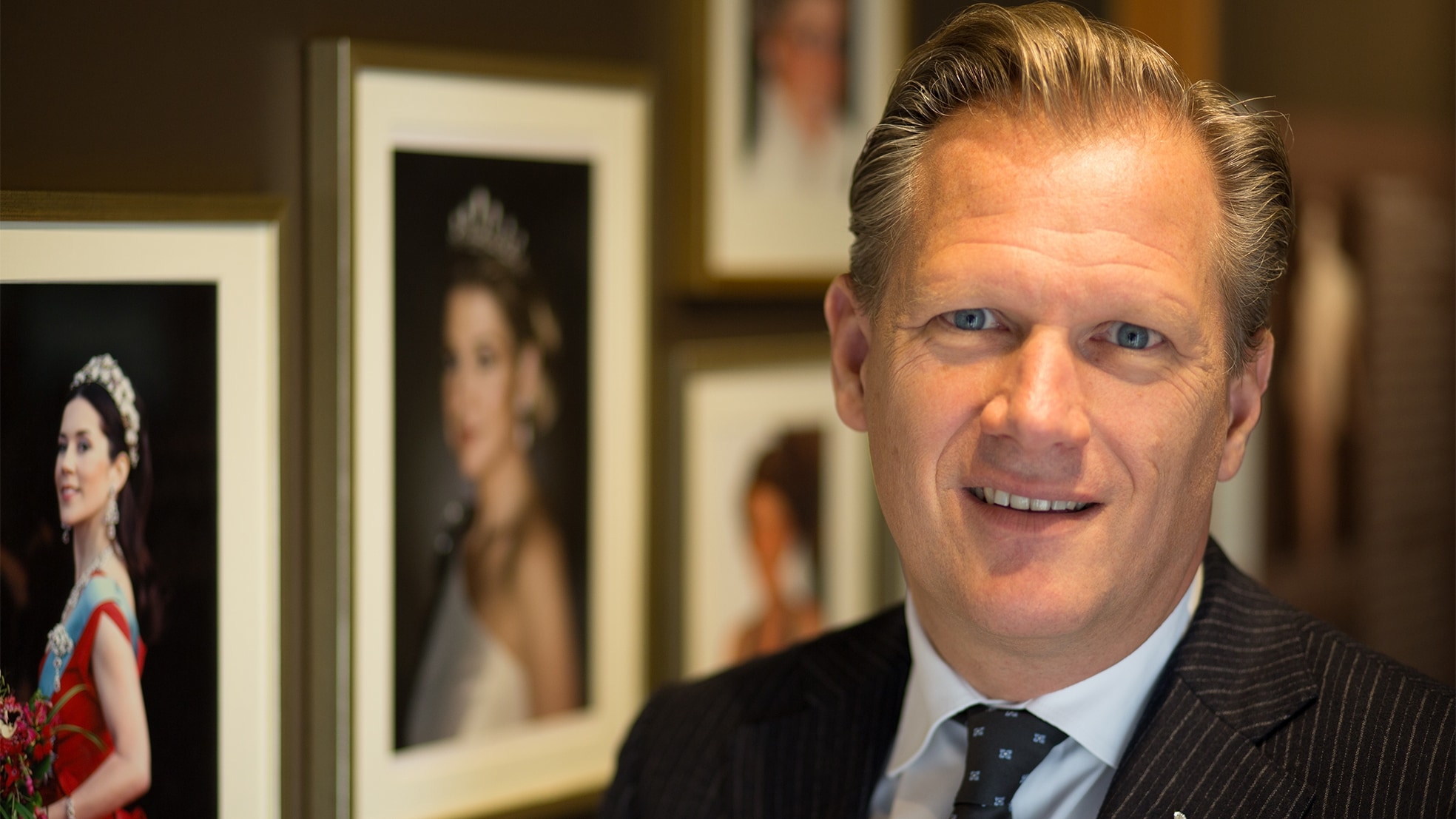 Coster Diamonds-directeur Kees Noomen. Onder: slijpers aan het werk. (Foto's: Coster Diamonds)