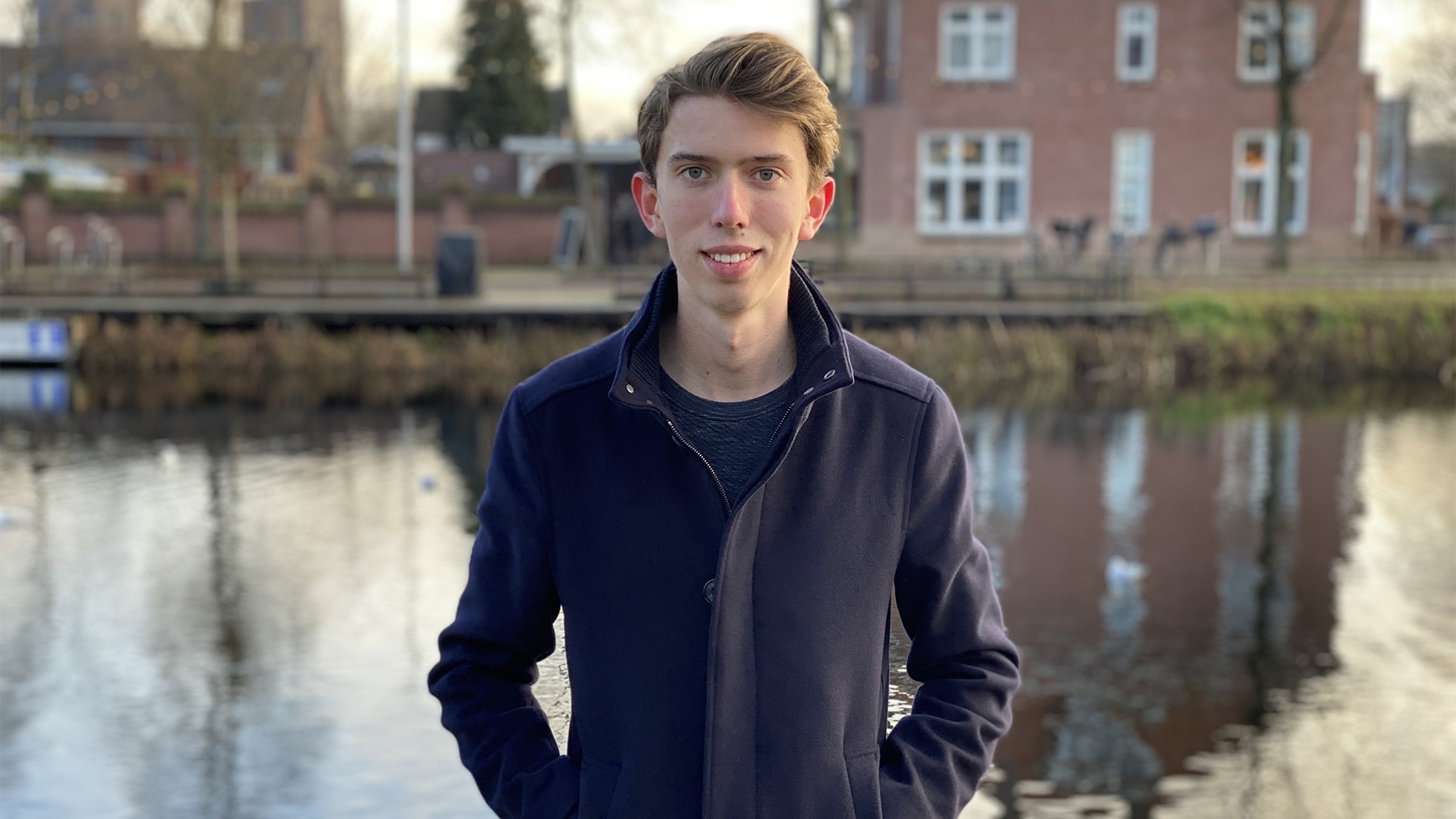 Teun Verschuren uit Tilburg (19) is student en runt twee bedrijven. (Foto: Citysteps)