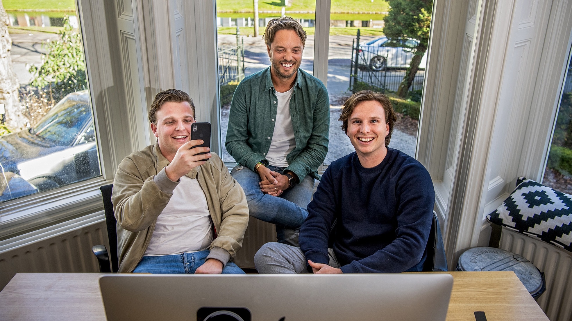 Don Perridon, Bas Smit en Mick Vierdag waren in maart dolenthousiast over hun nieuwe app.  Frank de Roo
