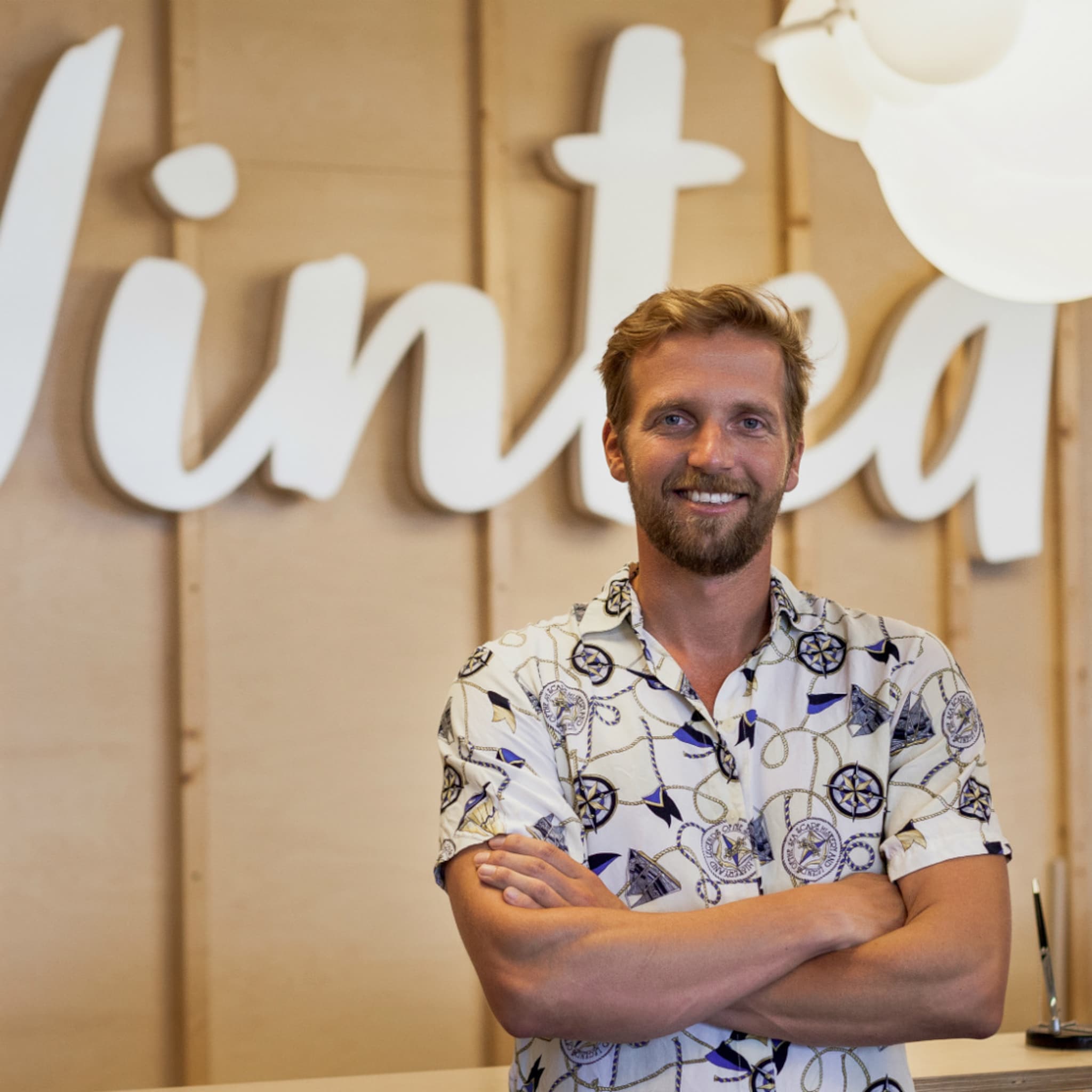 kledingplatform vinted haalt 128 miljoen op van scale up naar unicorn