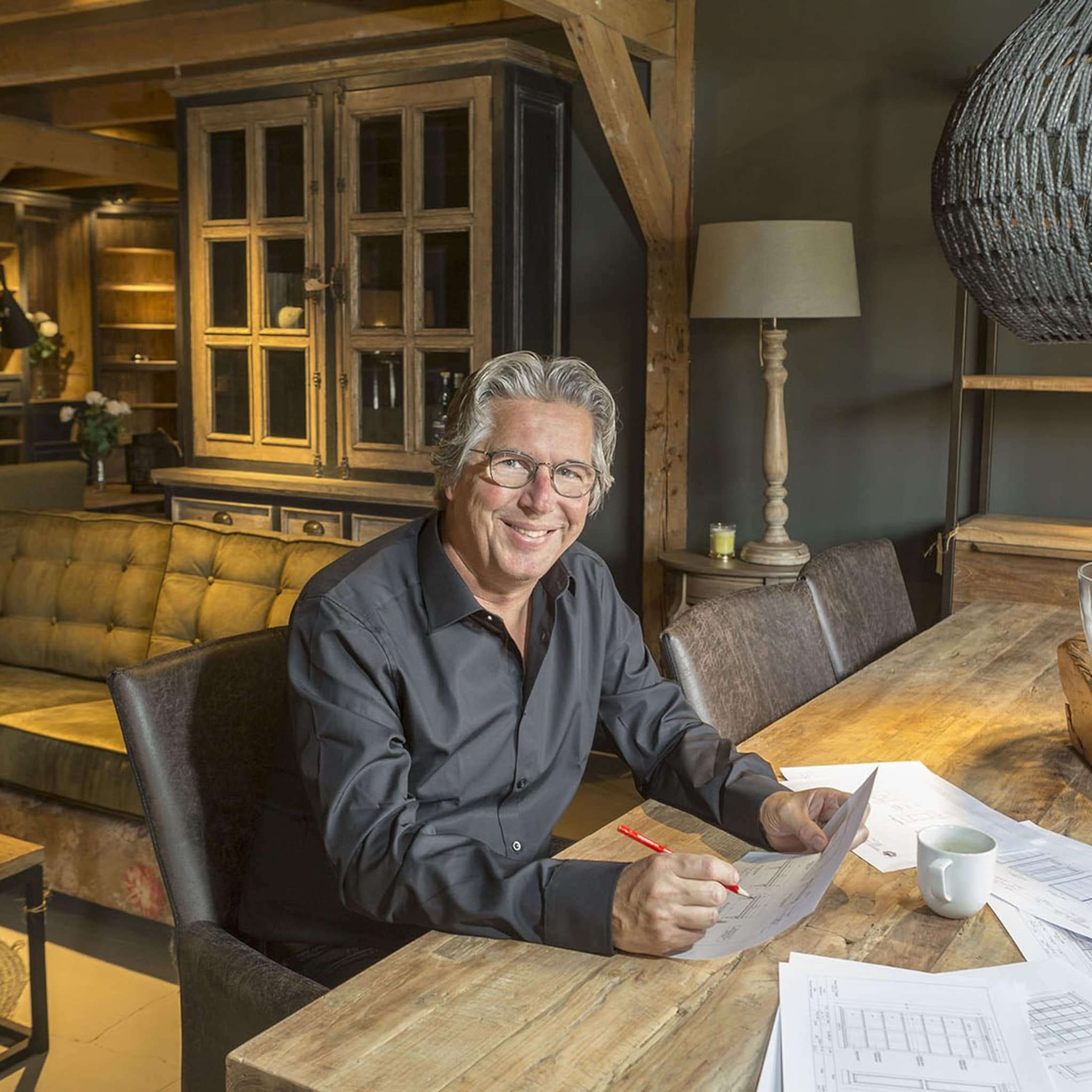 mr higgins meer dan alleen maar meubels kijken